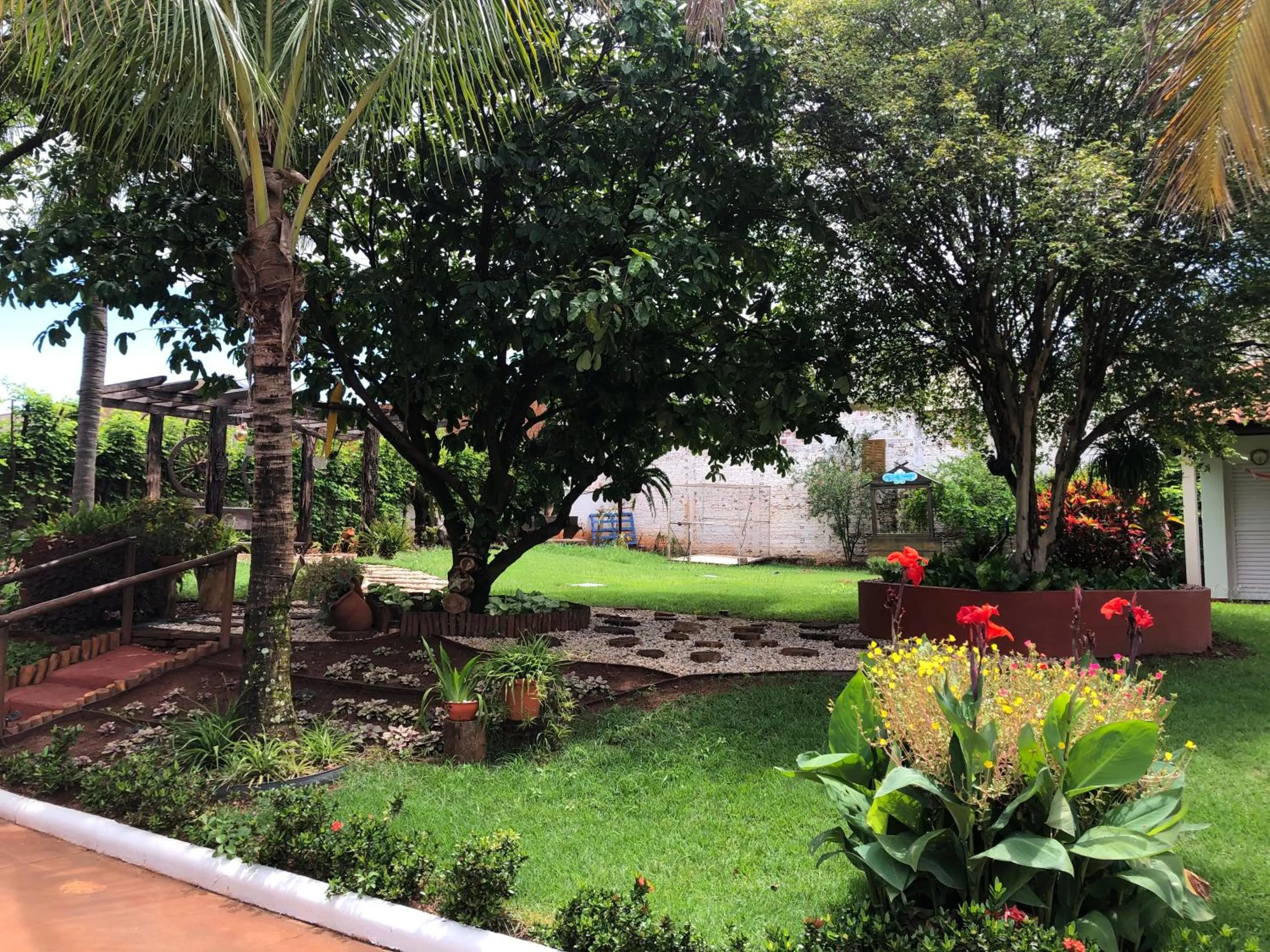 Garden view in Pousada Tia Nena