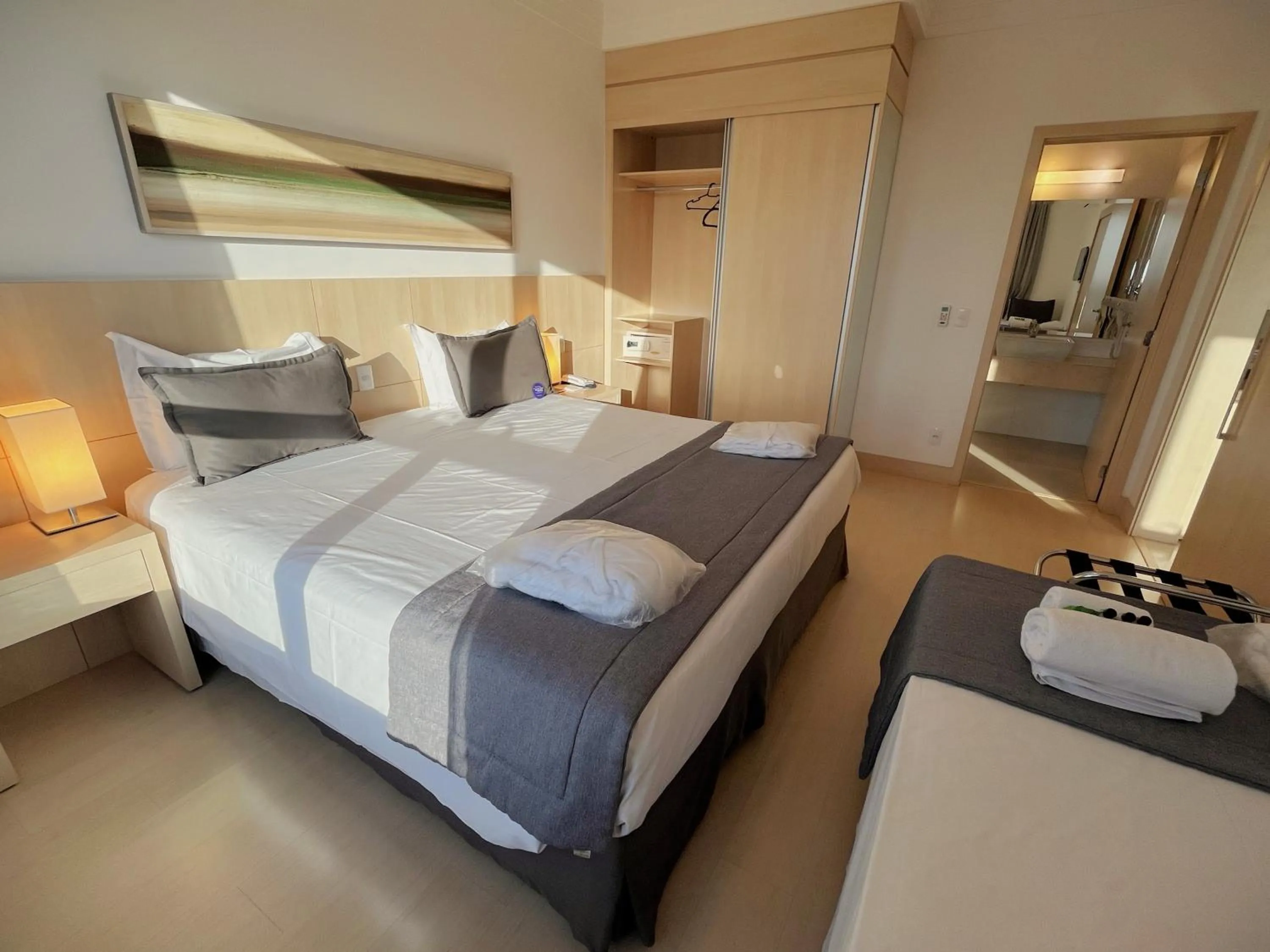 Bed in Hotel Mont Blanc Premium