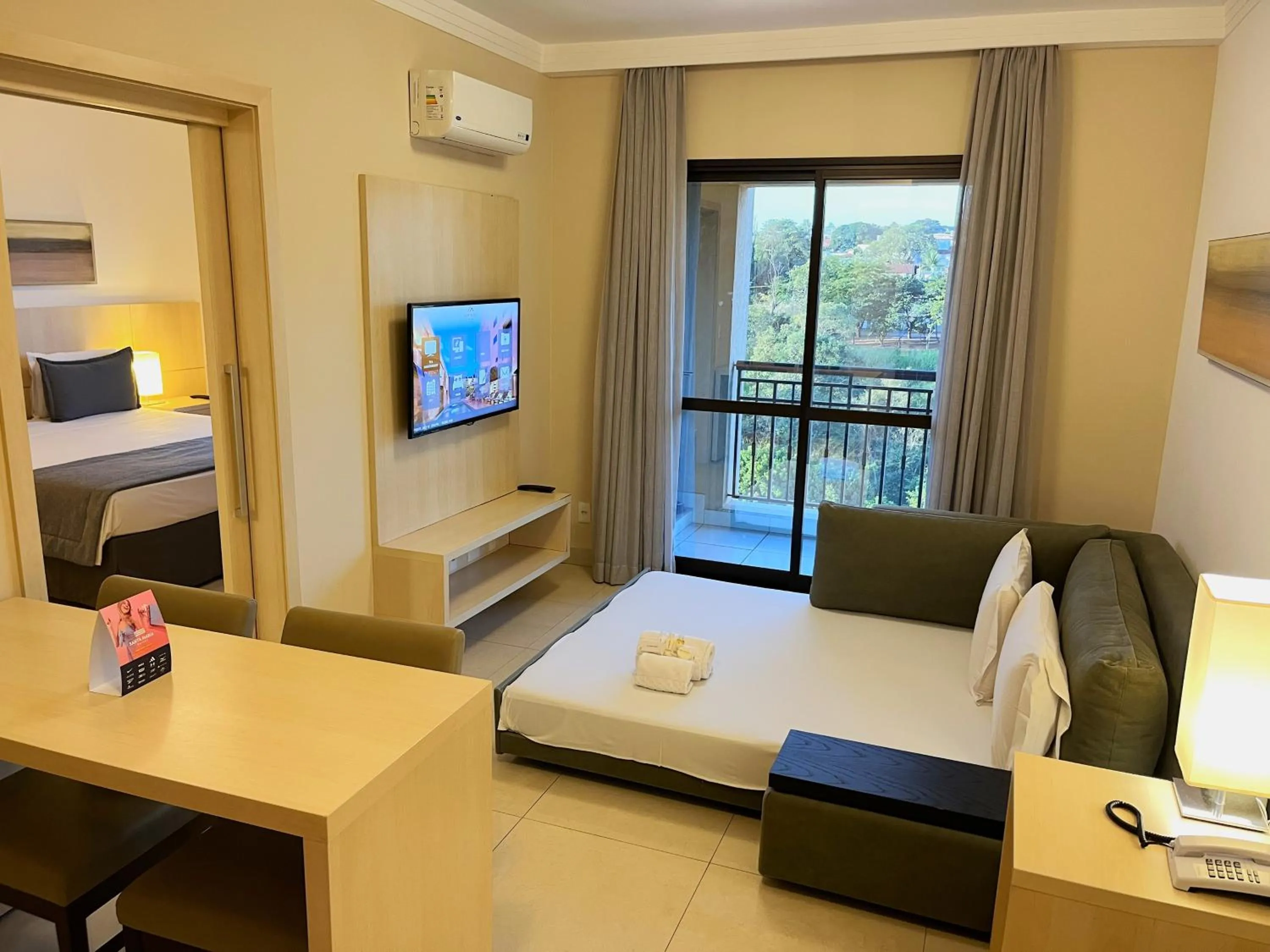 Bed in Hotel Mont Blanc Premium