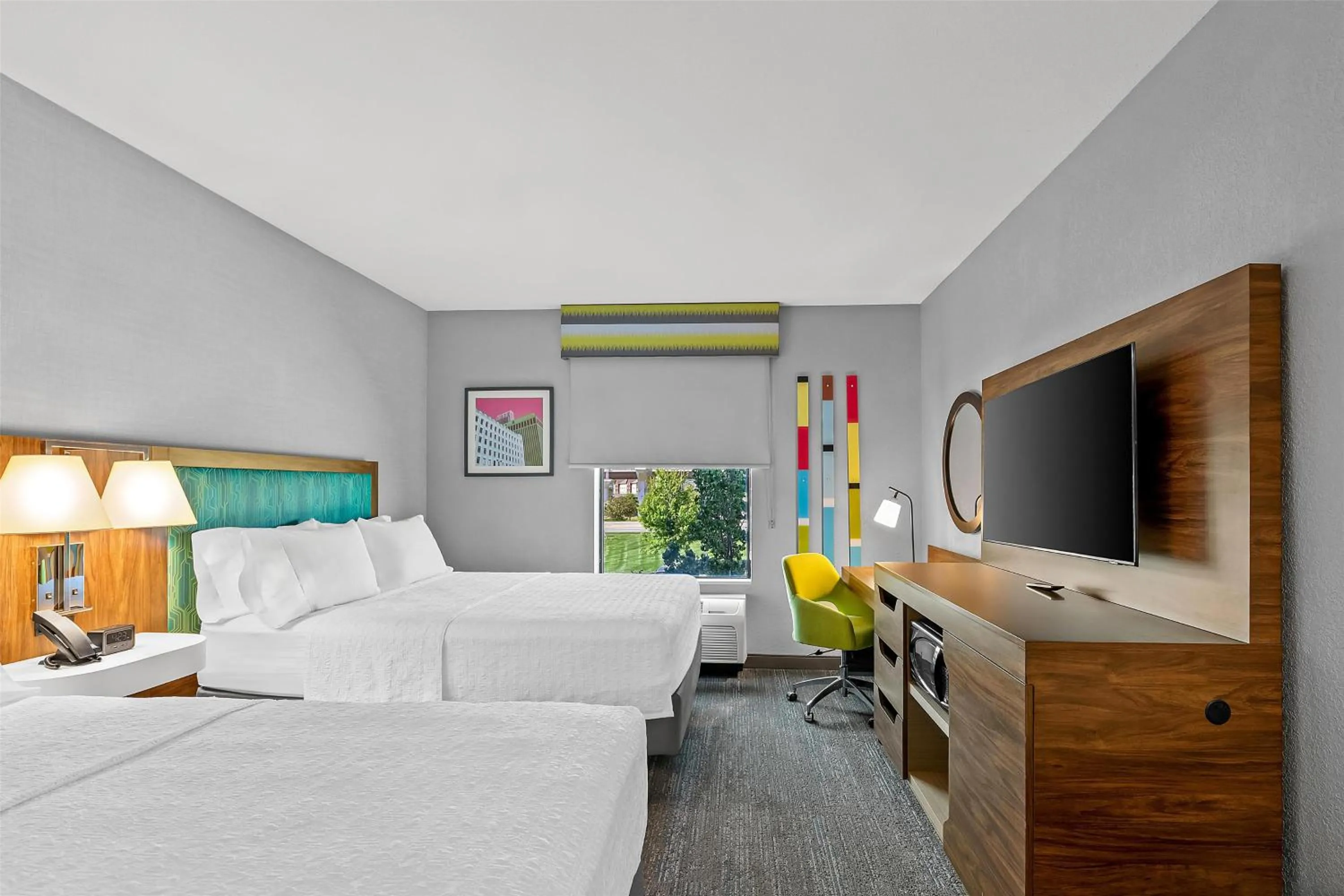 Bed in Hampton Inn Omaha/West Dodge Road, Old Mill