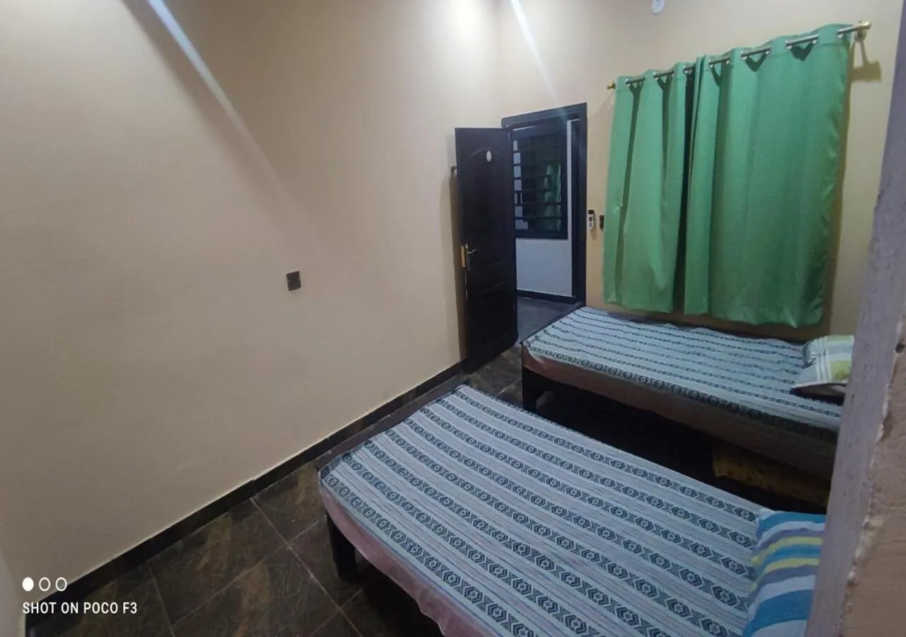 Bed in Al Qadir Residence