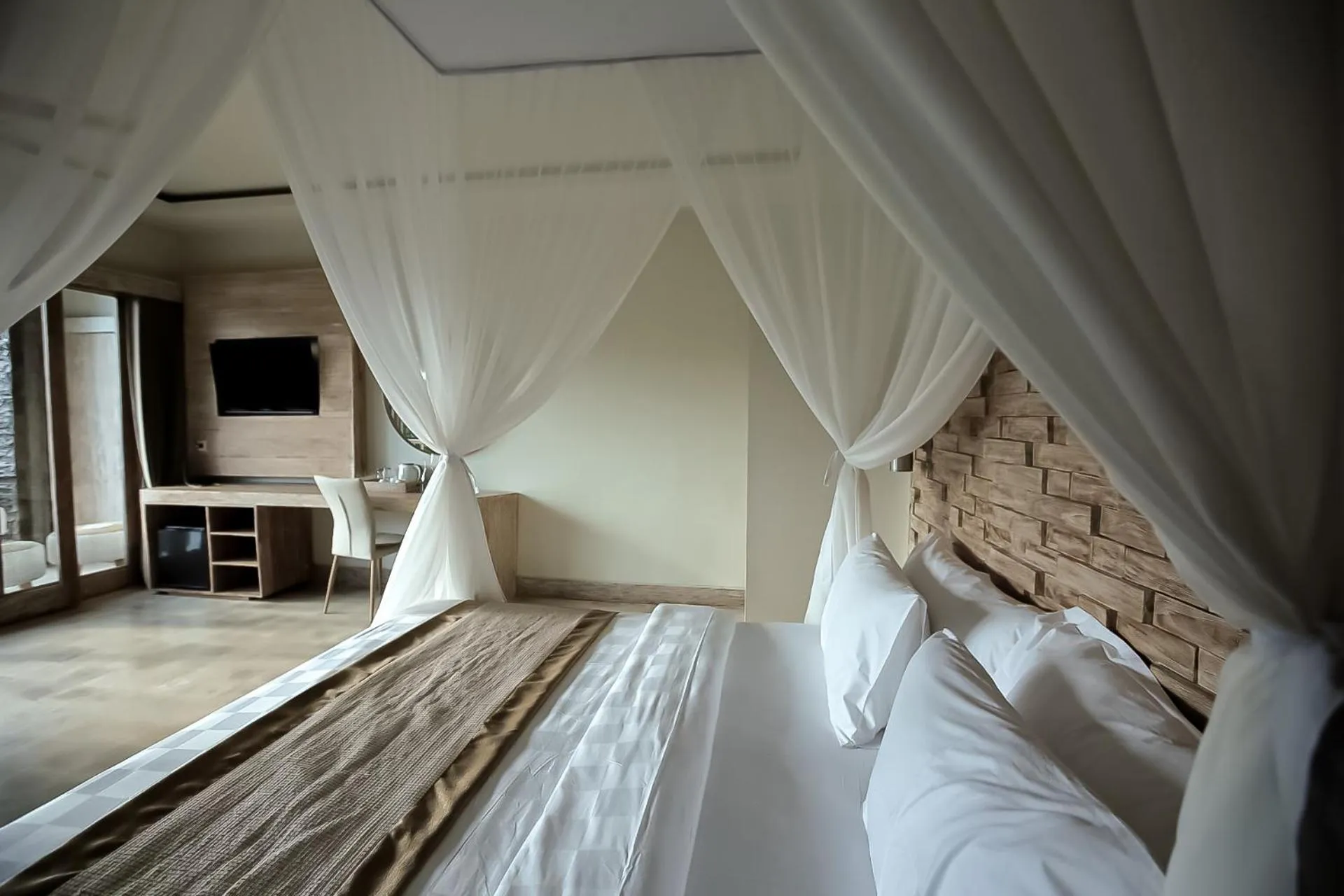 Bed in Angsoka Bungalow