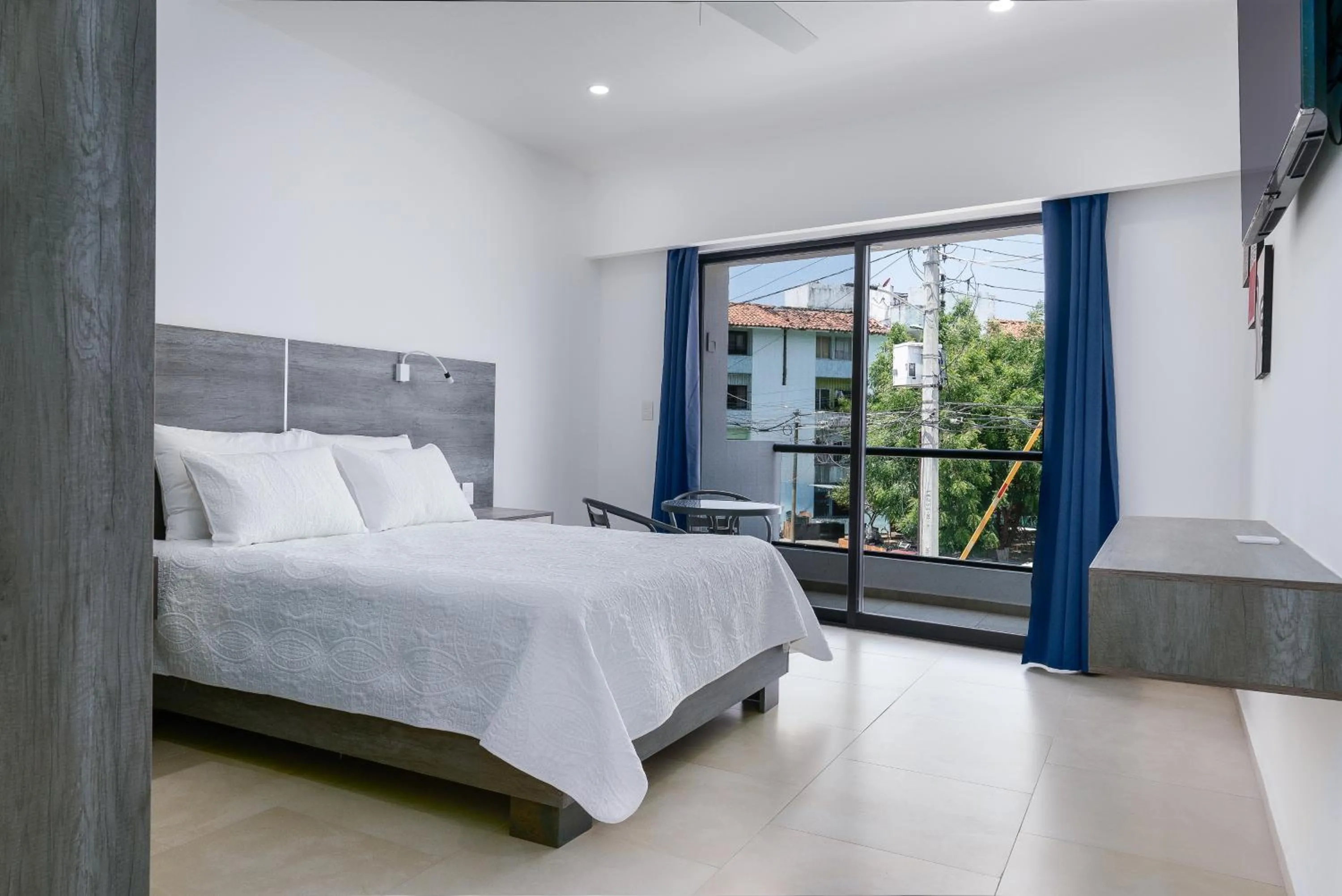 Bedroom, Bed in Casa Xtao Hotel