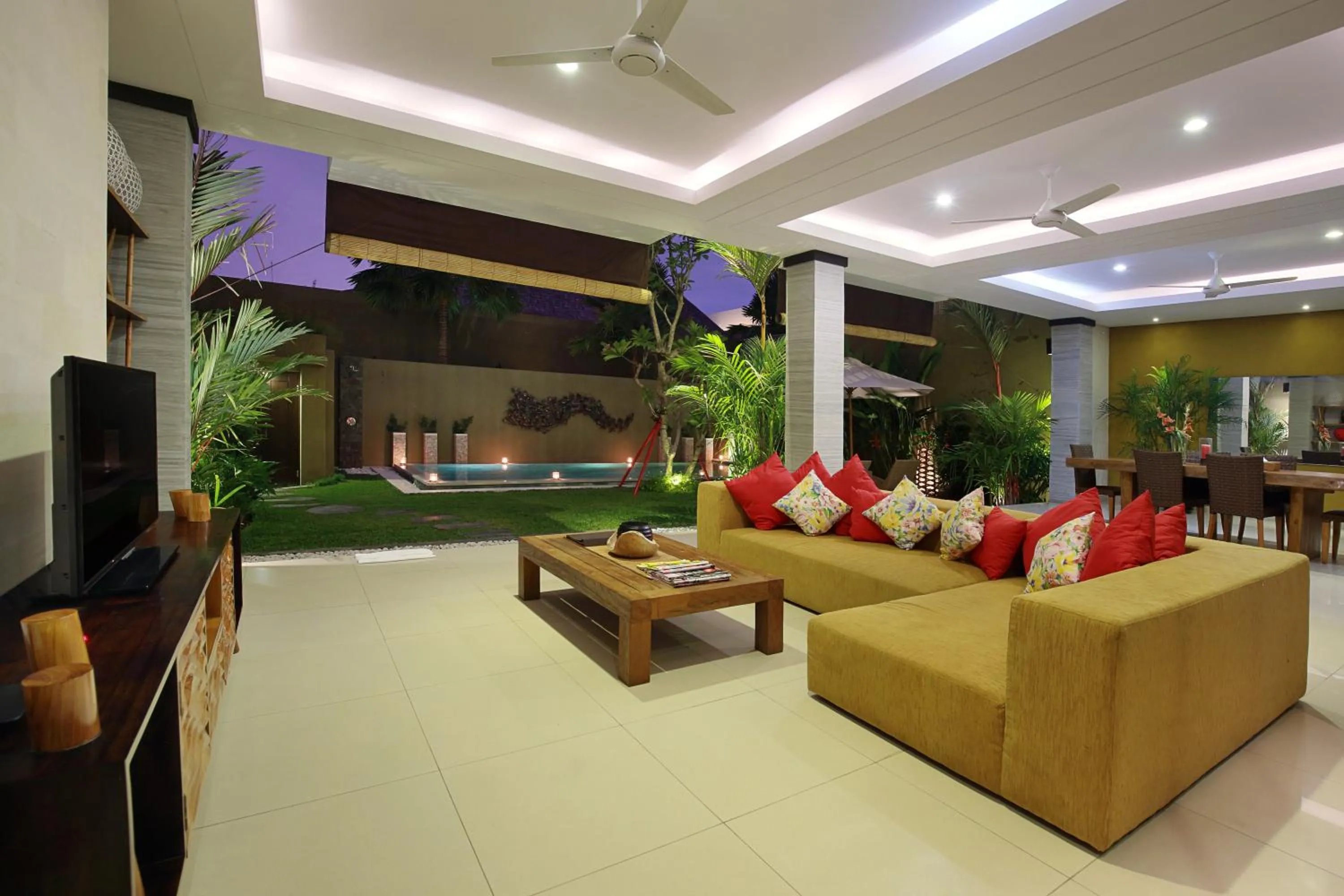 Patio in The Kumpi Villas