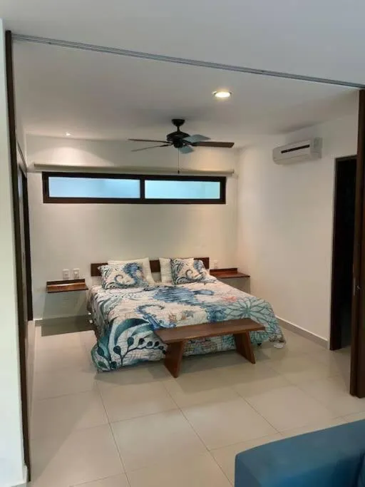 Bed in Luxury Apartment with M Benz and & Driver Included