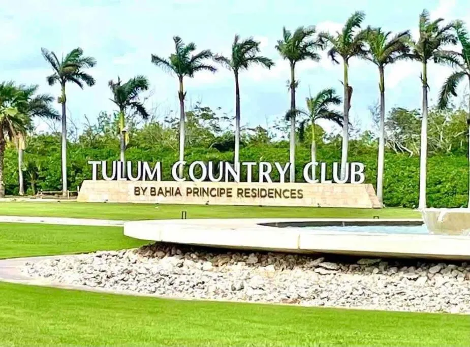 Luxury Apartment with M Benz and & Driver Included