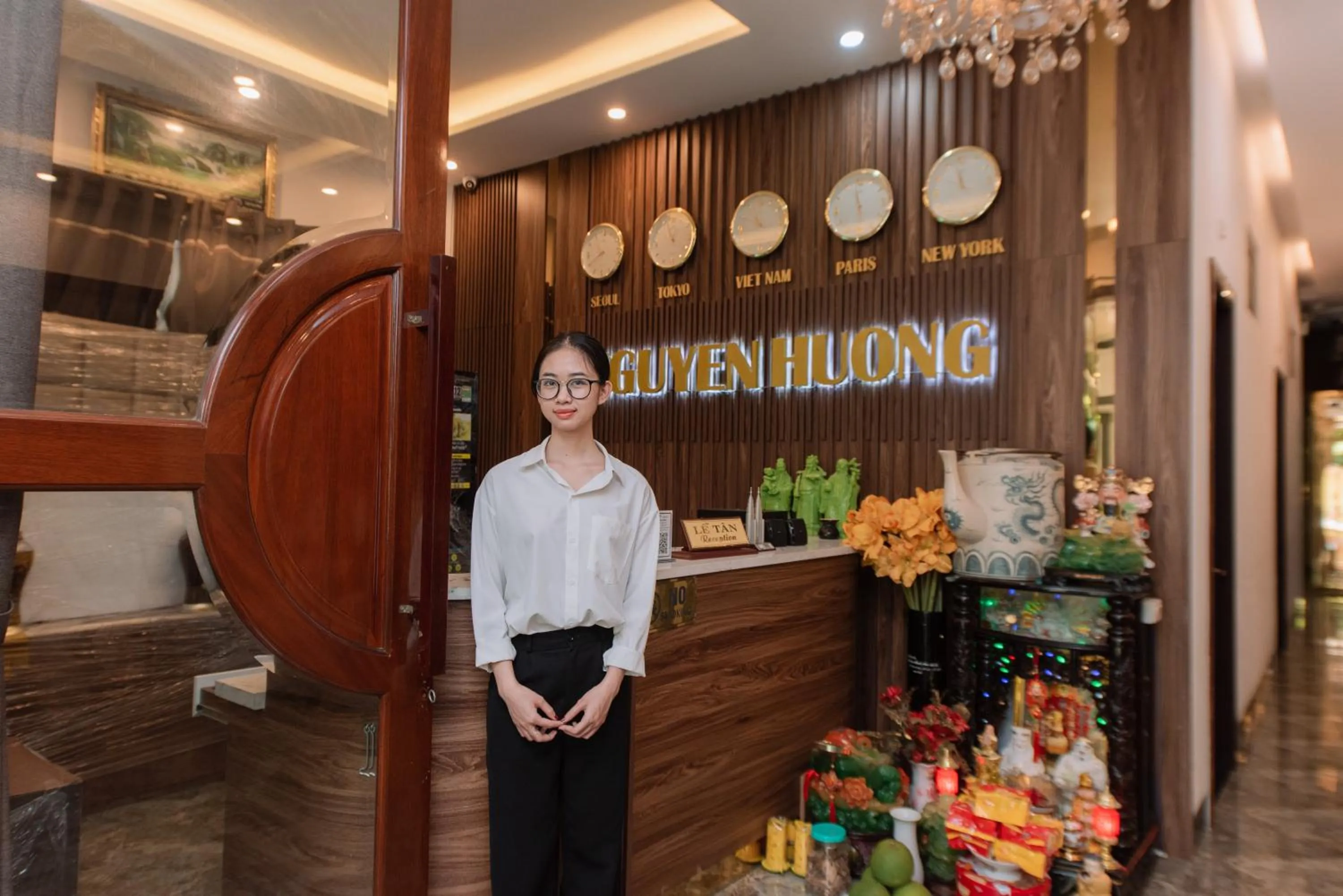 Lobby or reception in Nguyên Hương Hotel