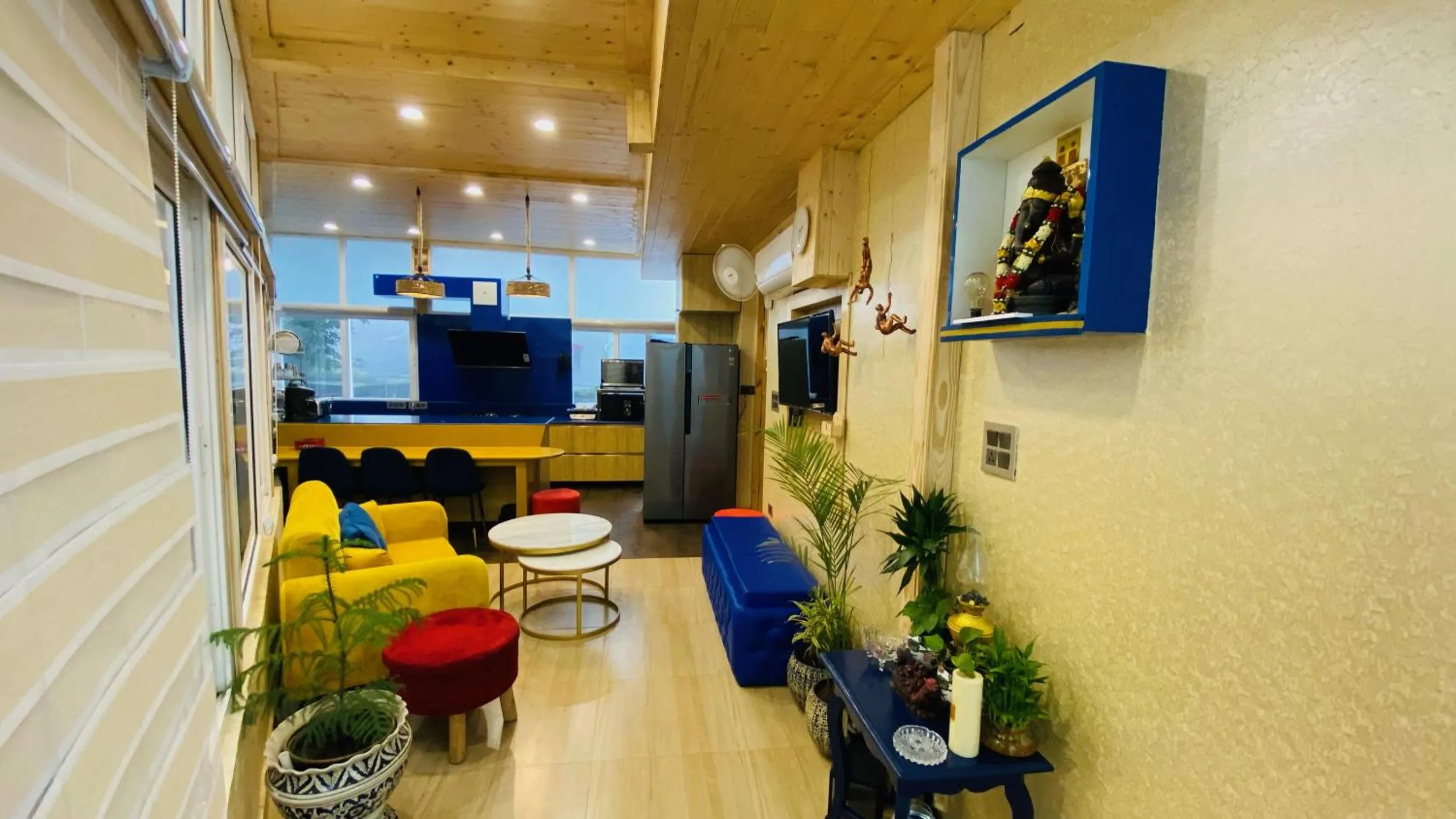 Communal lounge/ TV room in Clarence Cottage