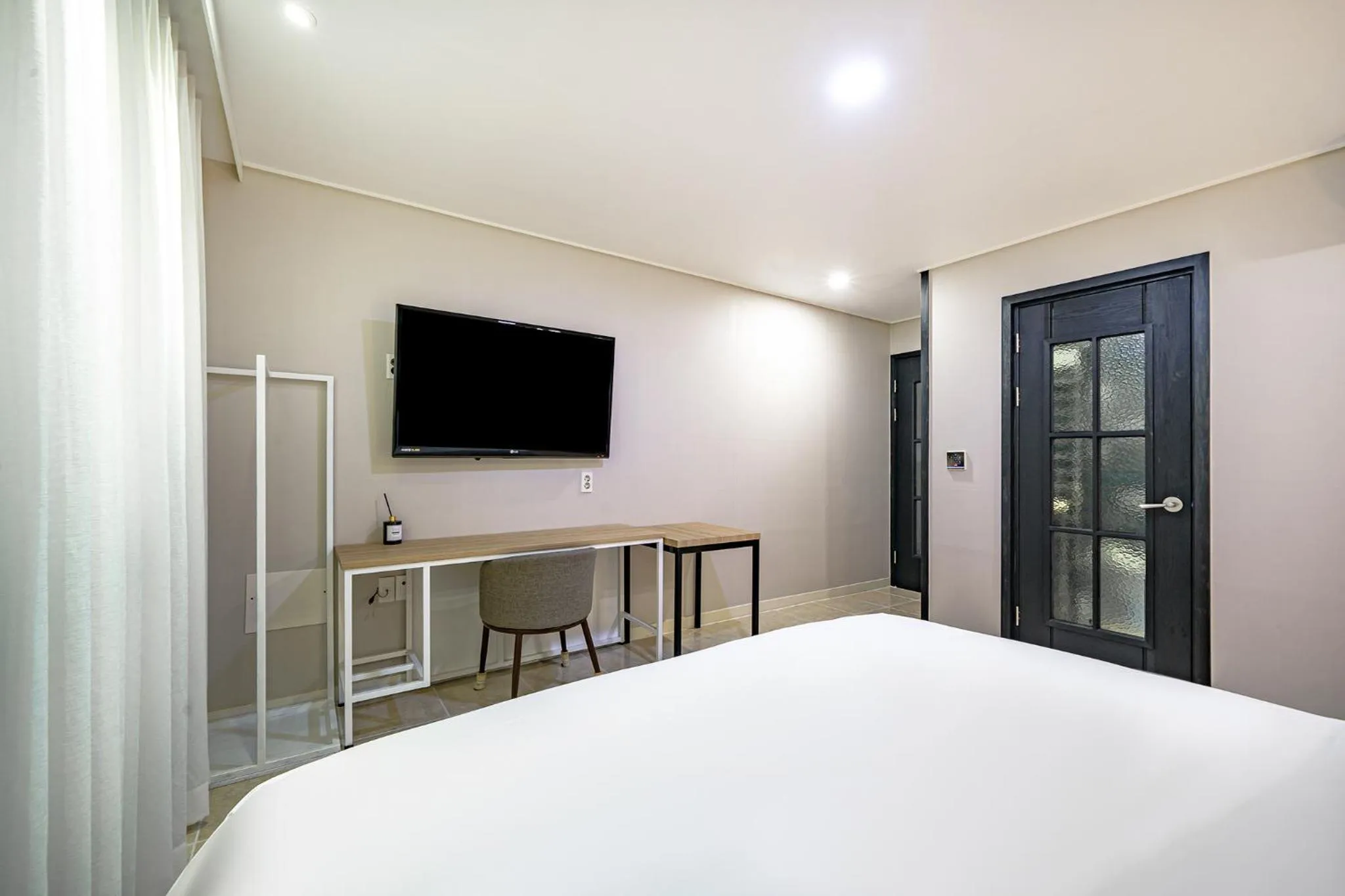 Bed in Brown Dot Hotel Angang