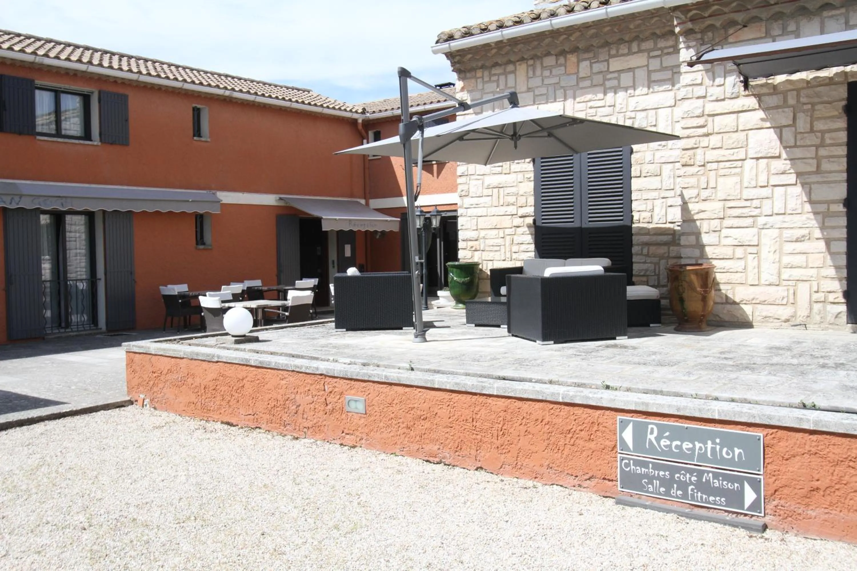 Patio in Hotel Van Gogh