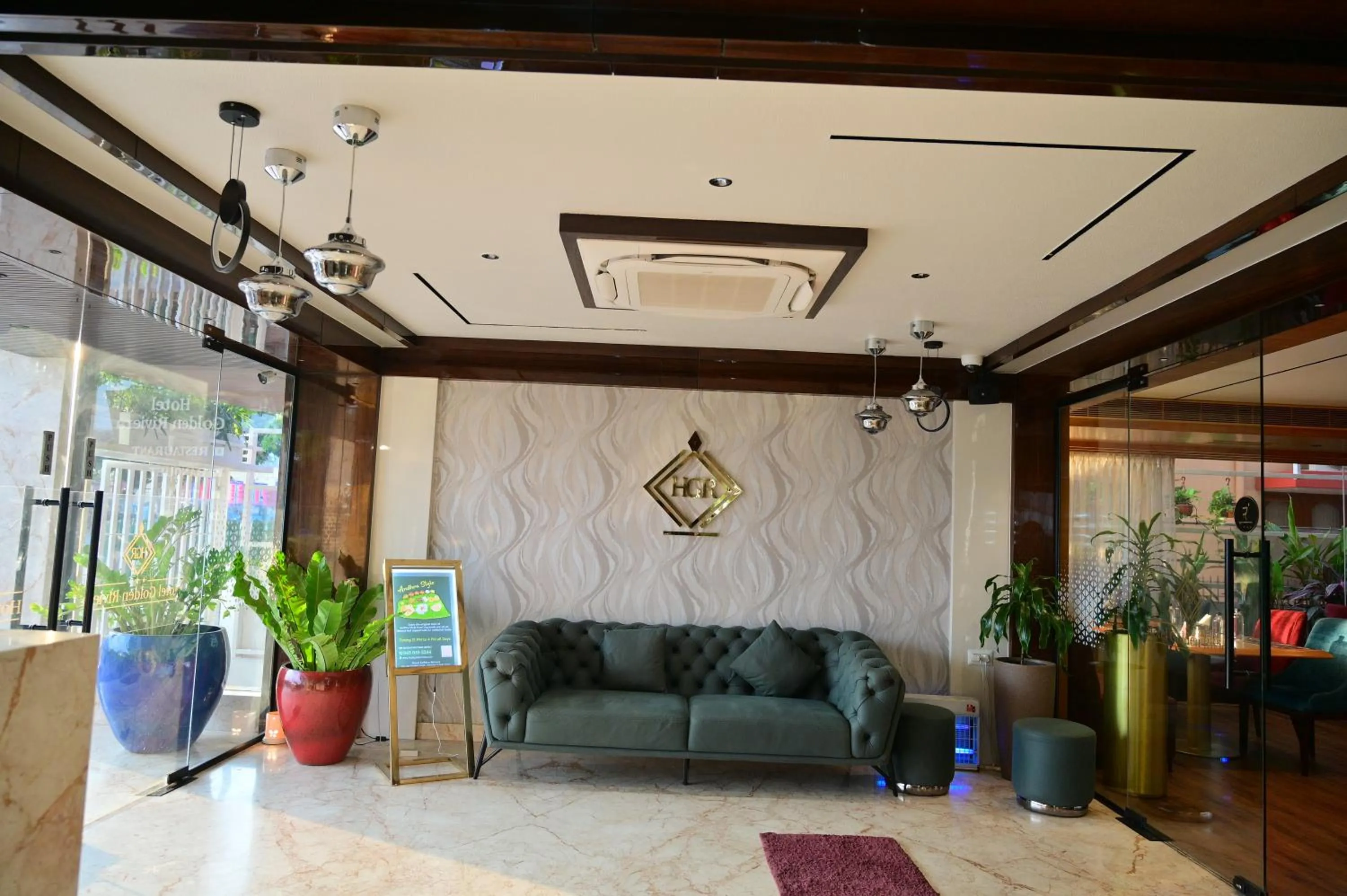 Lobby or reception in Hotel Golden Riviera