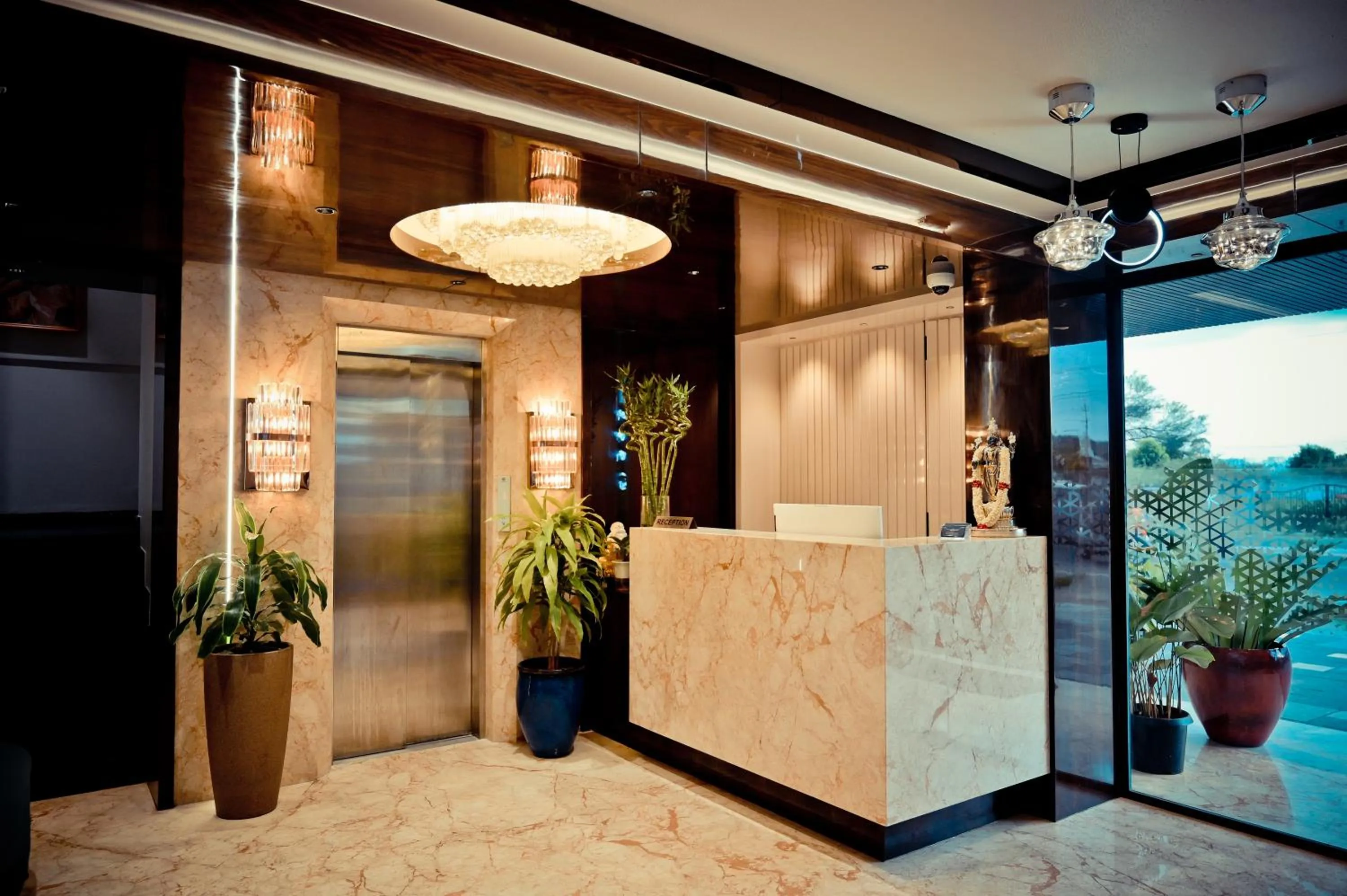 Lobby or reception in Hotel Golden Riviera