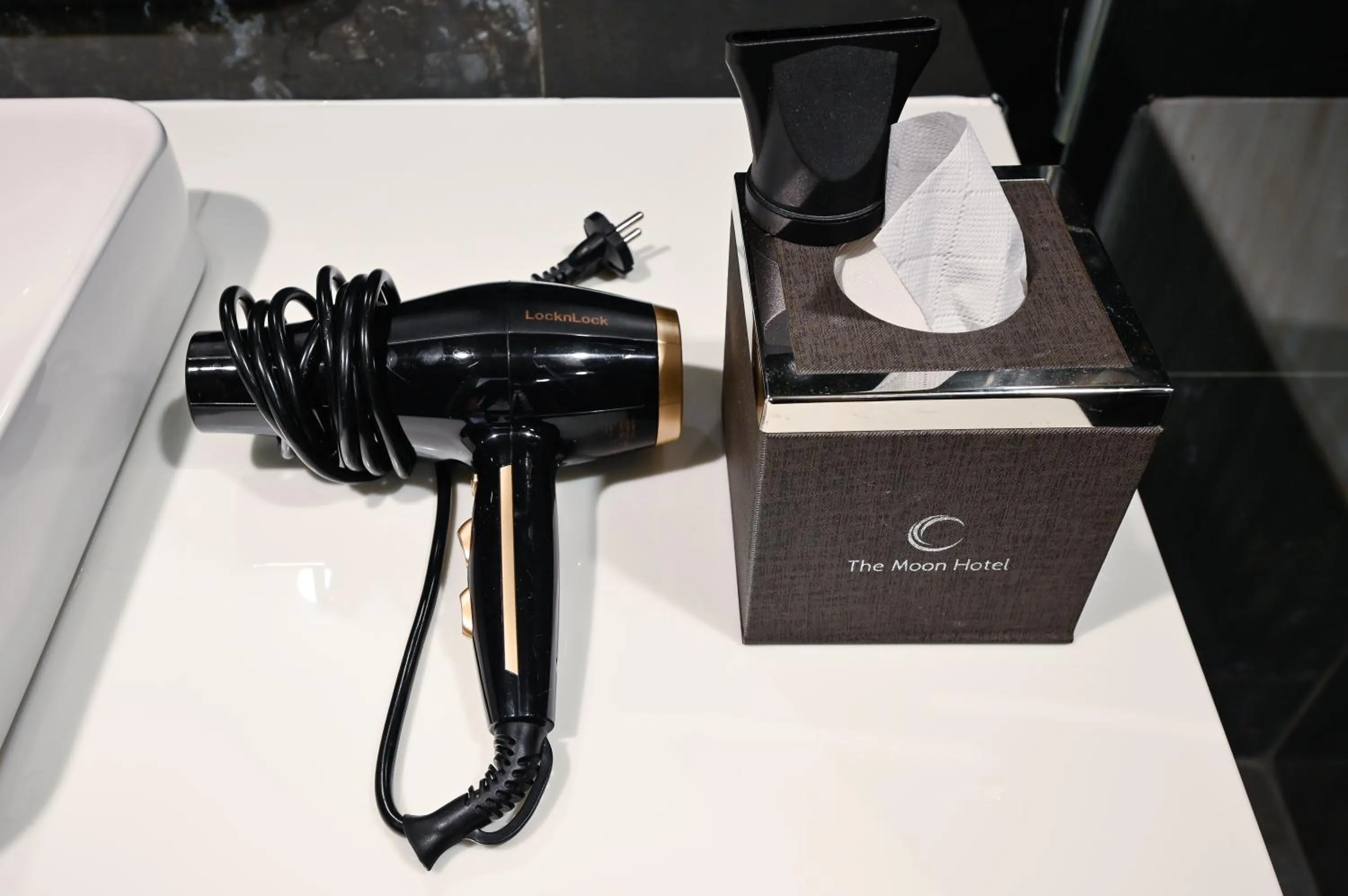 Bathroom in The Moon 2 Hotel