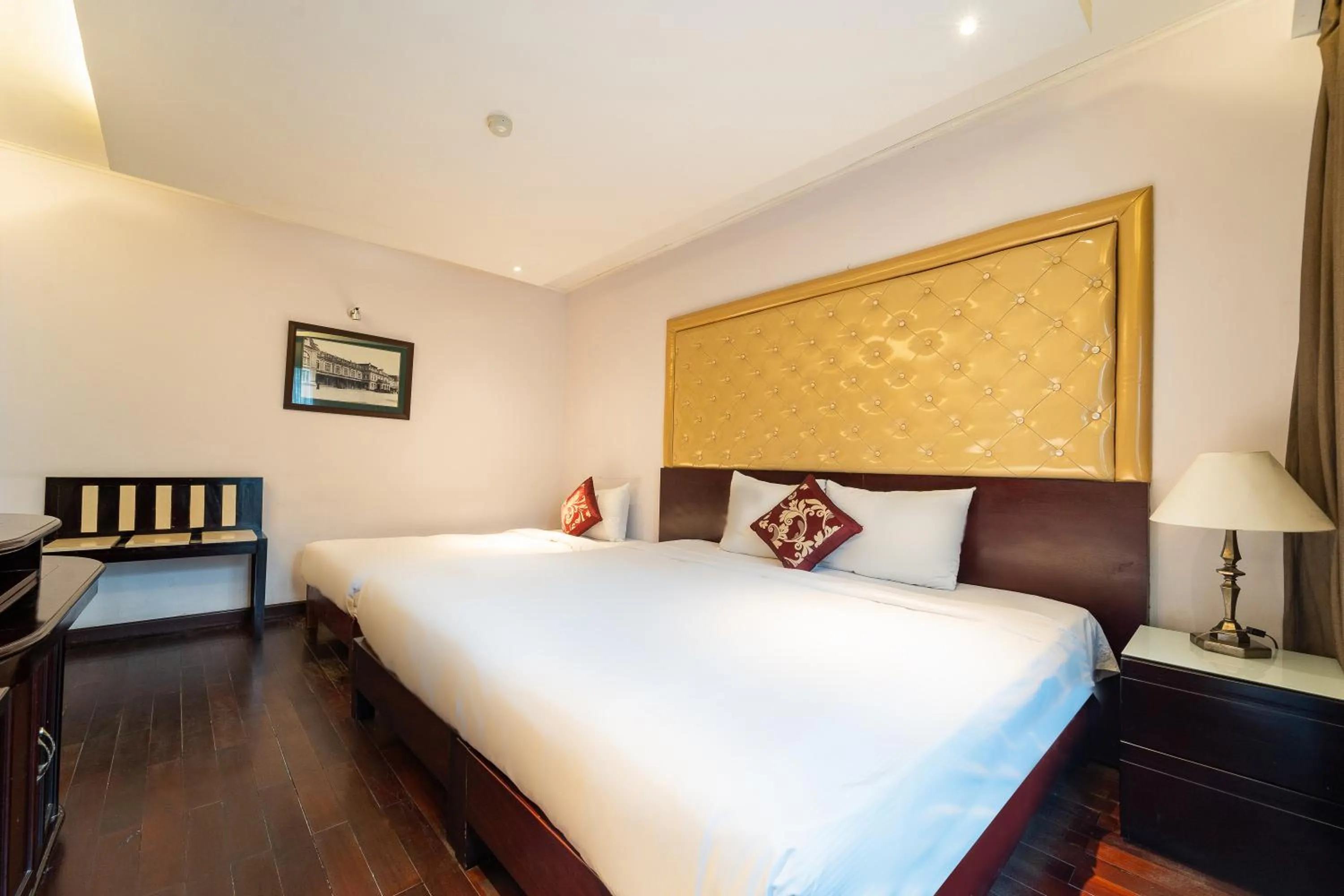 Bedroom, Bed in Ha Noi Memory Central Hotel And Spa