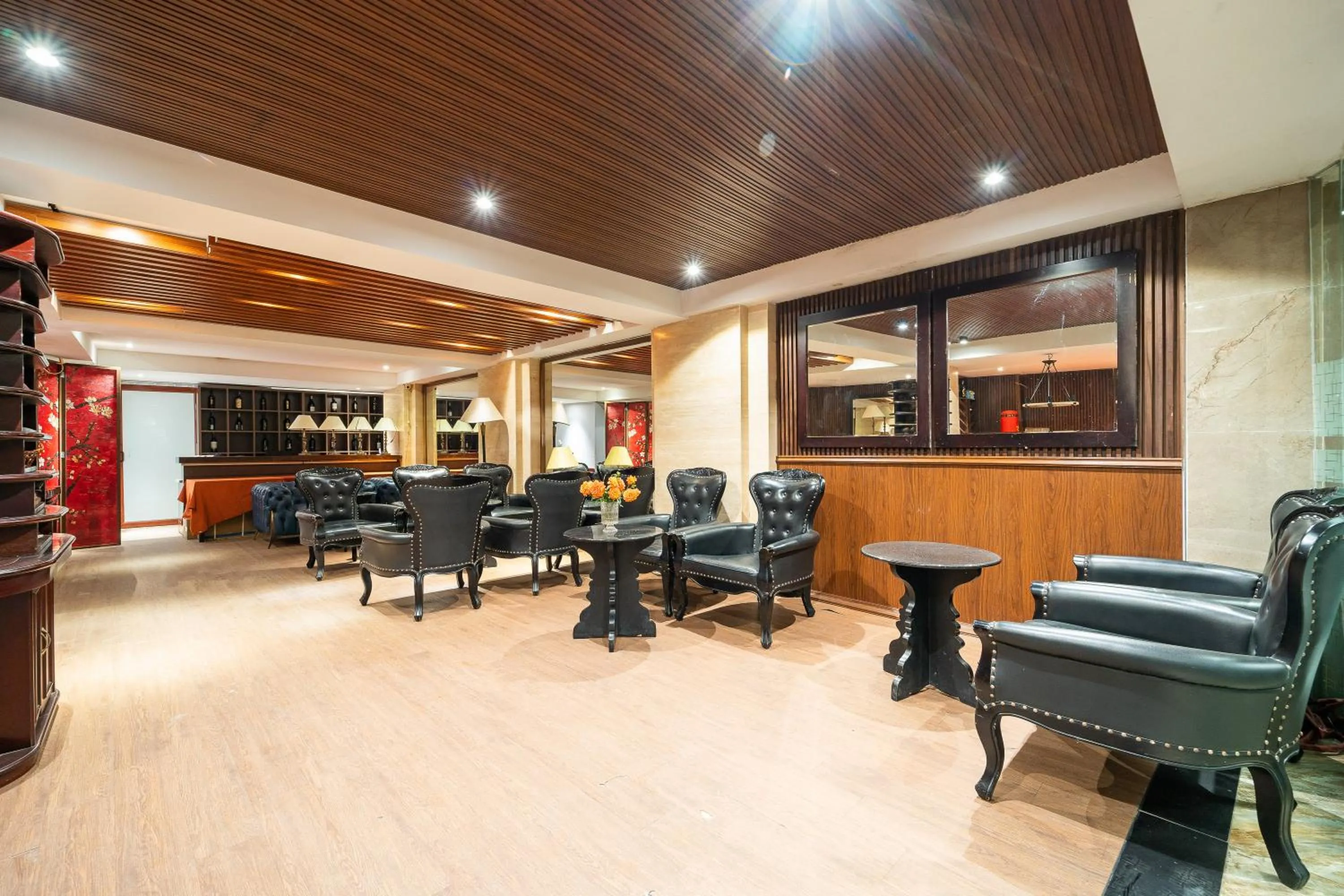 Lobby or reception in Ha Noi Memory Central Hotel And Spa