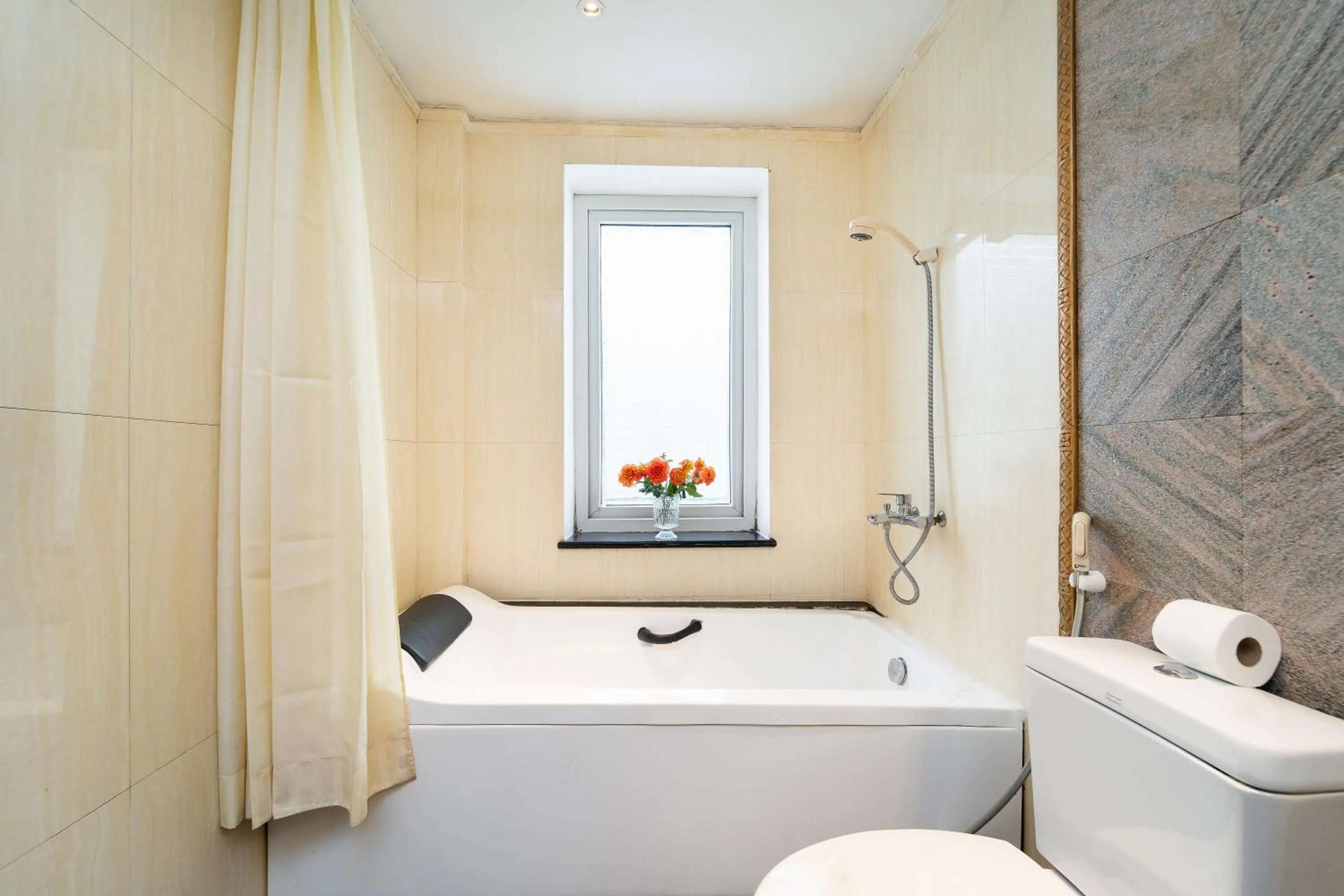 Bathroom in Ha Noi Memory Central Hotel And Spa