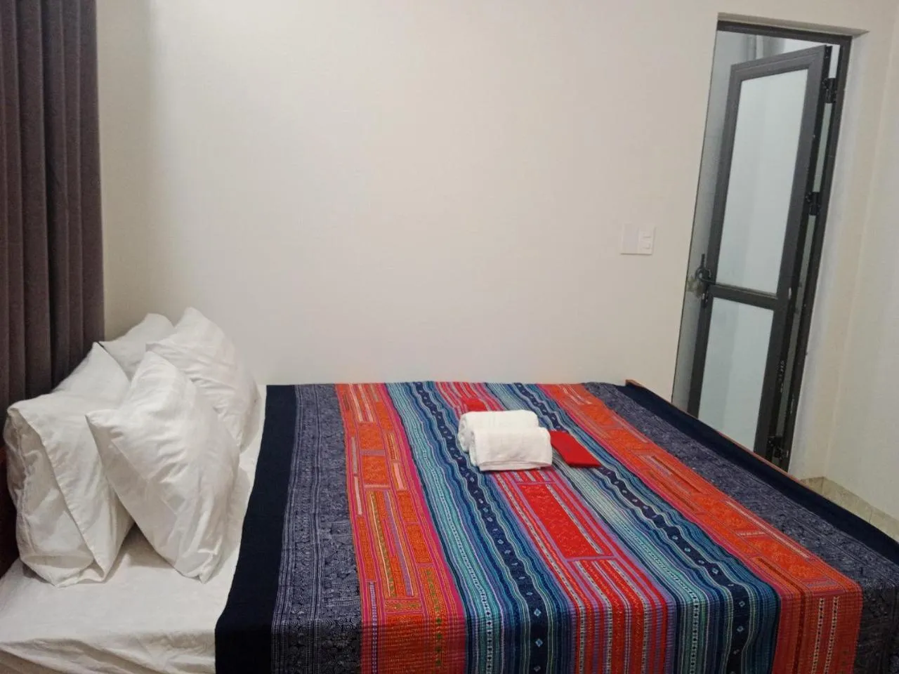 Photo of the whole room, Bed in Ha Giang Yolo House and Loop Tours