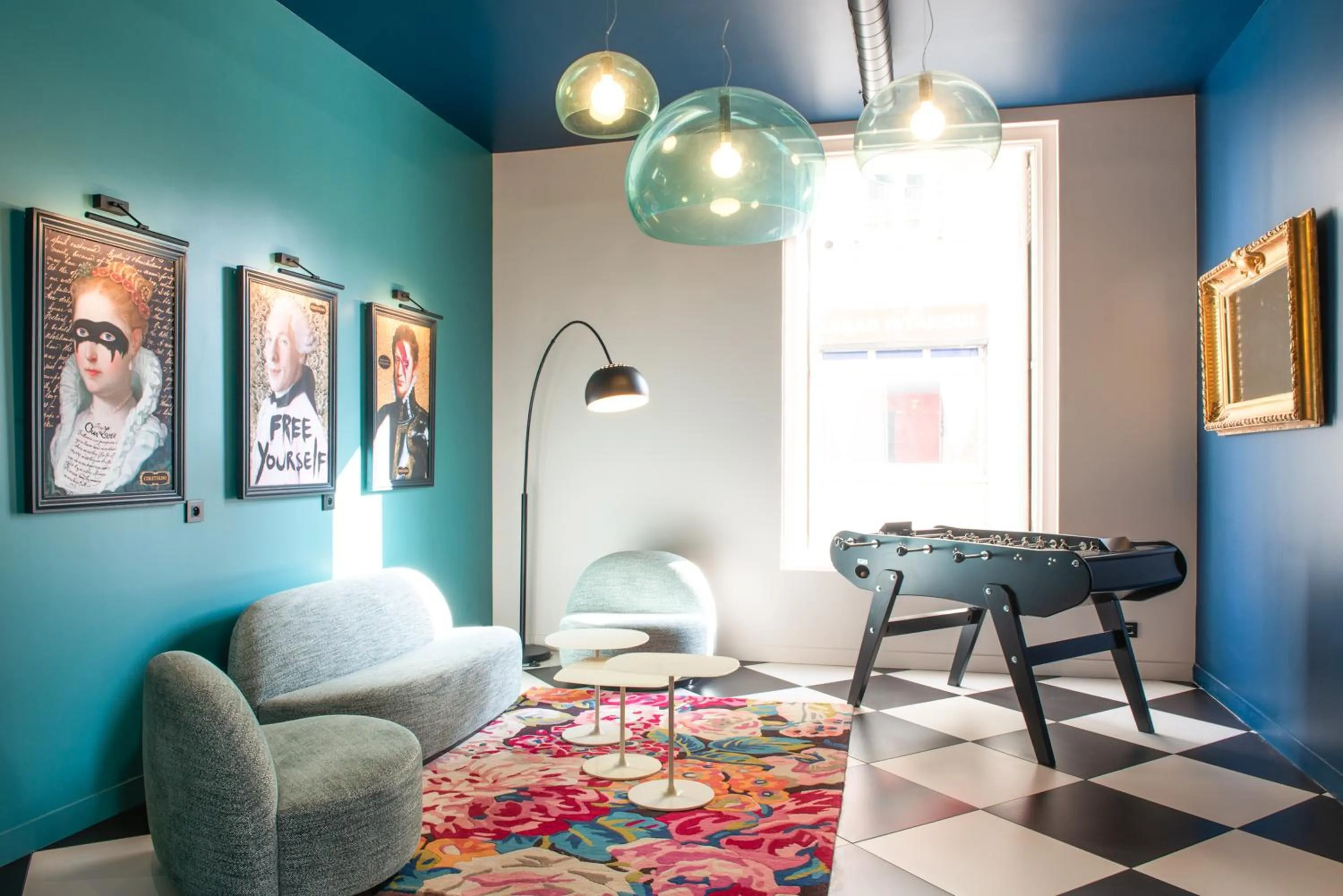 Game Room in LABE Hôtel Tours Centre Gare