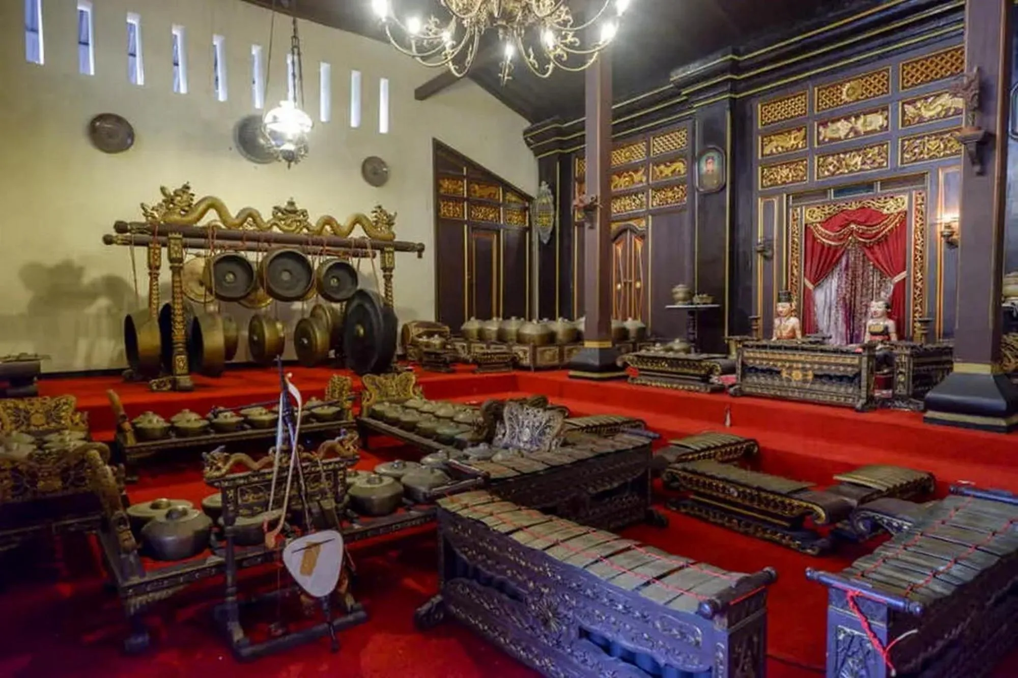 Property building in Cakra Homestay Solo Mitra RedDoorz