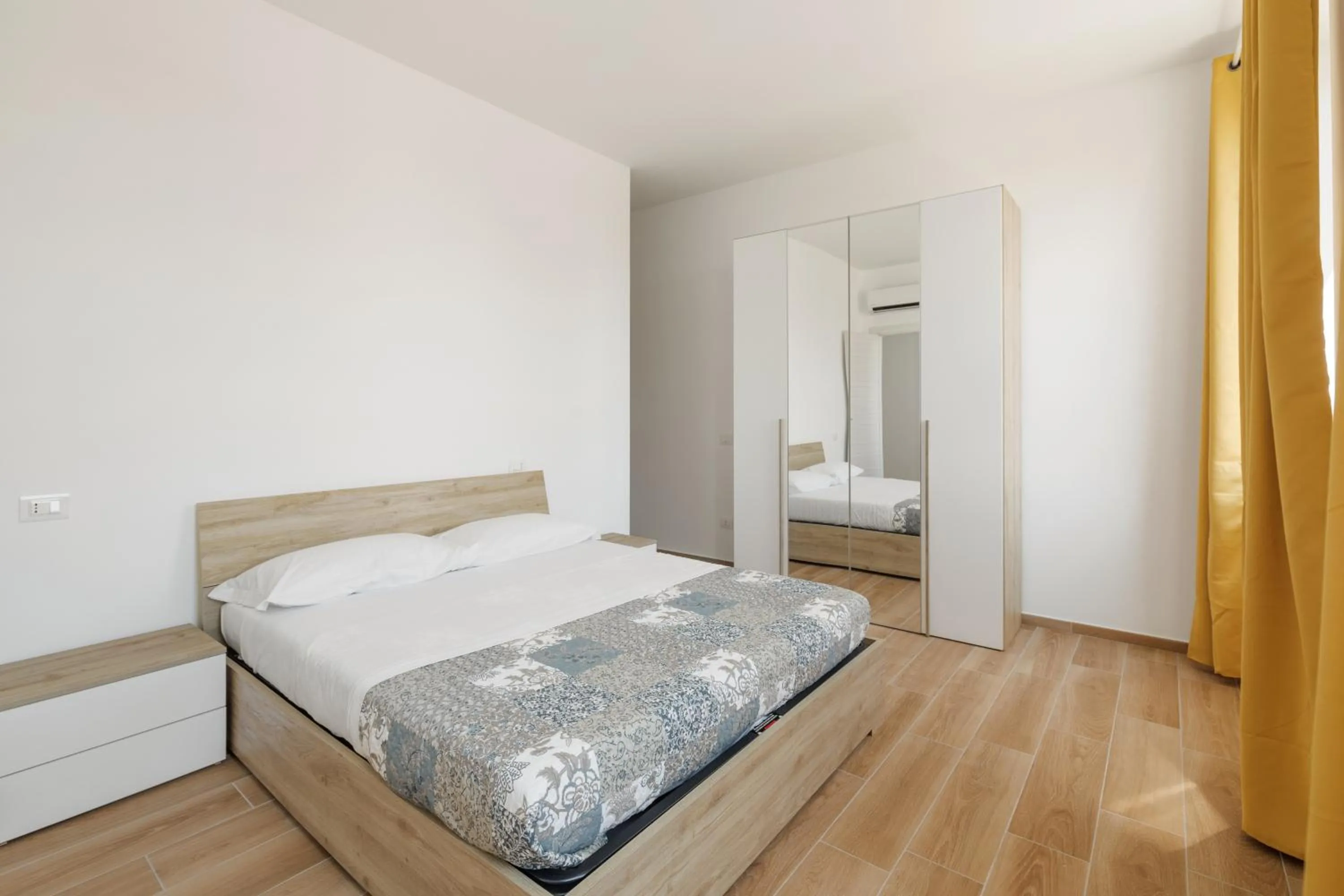 Bed in Residence Torvaianica