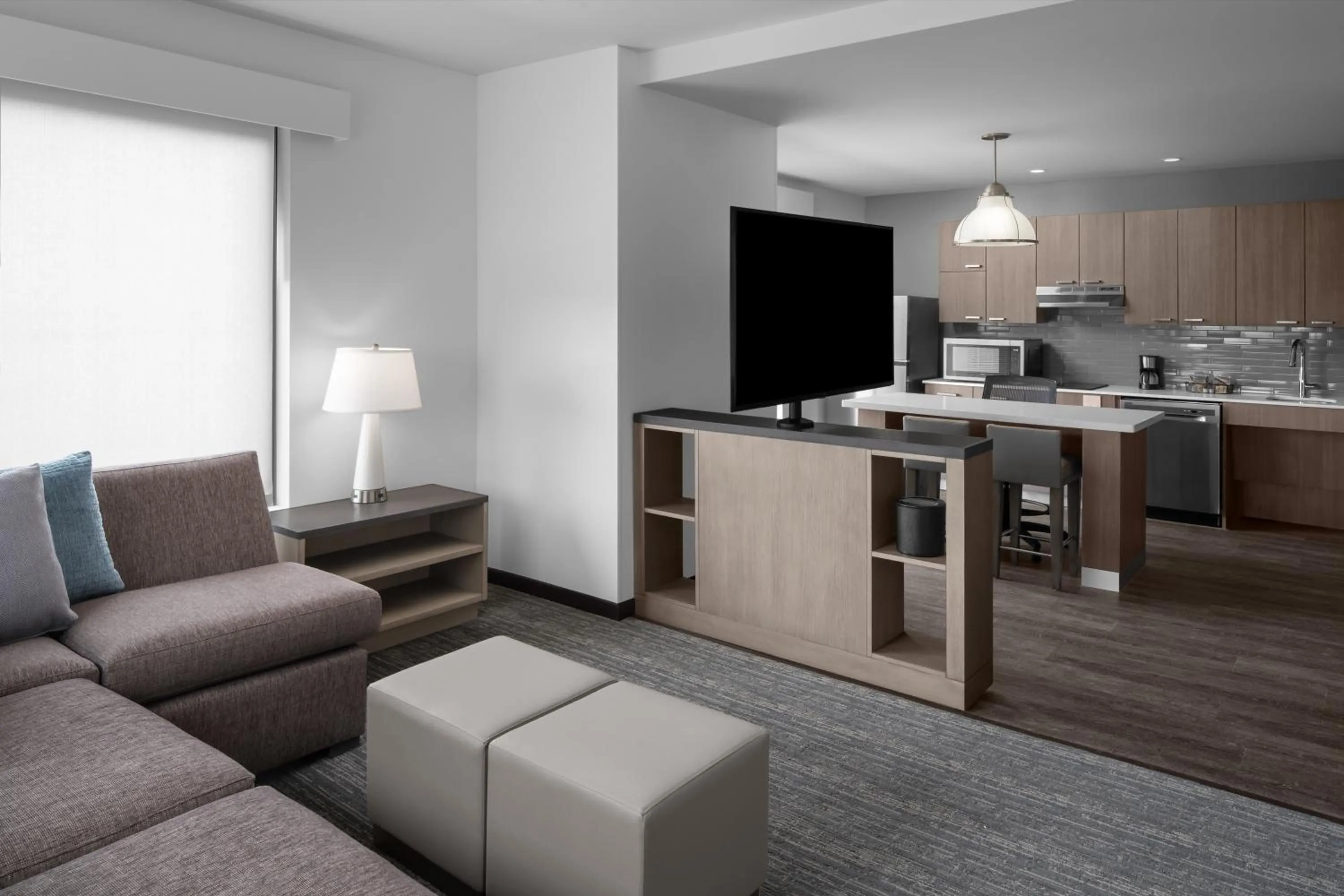 Living room in Hyatt House Lansing-University Area