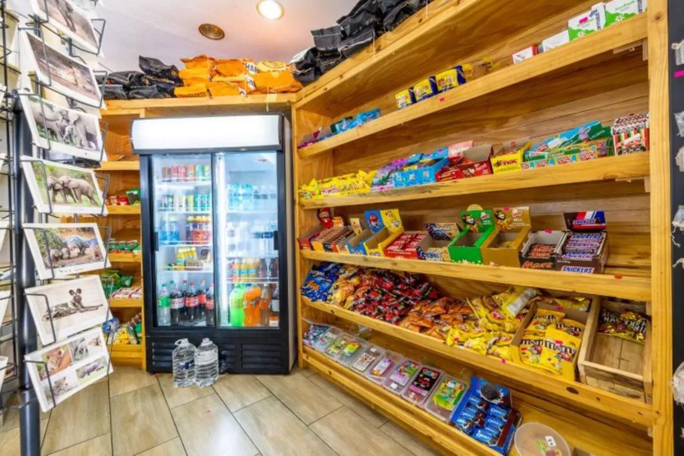 On-site shops in Sanbonani Hotel