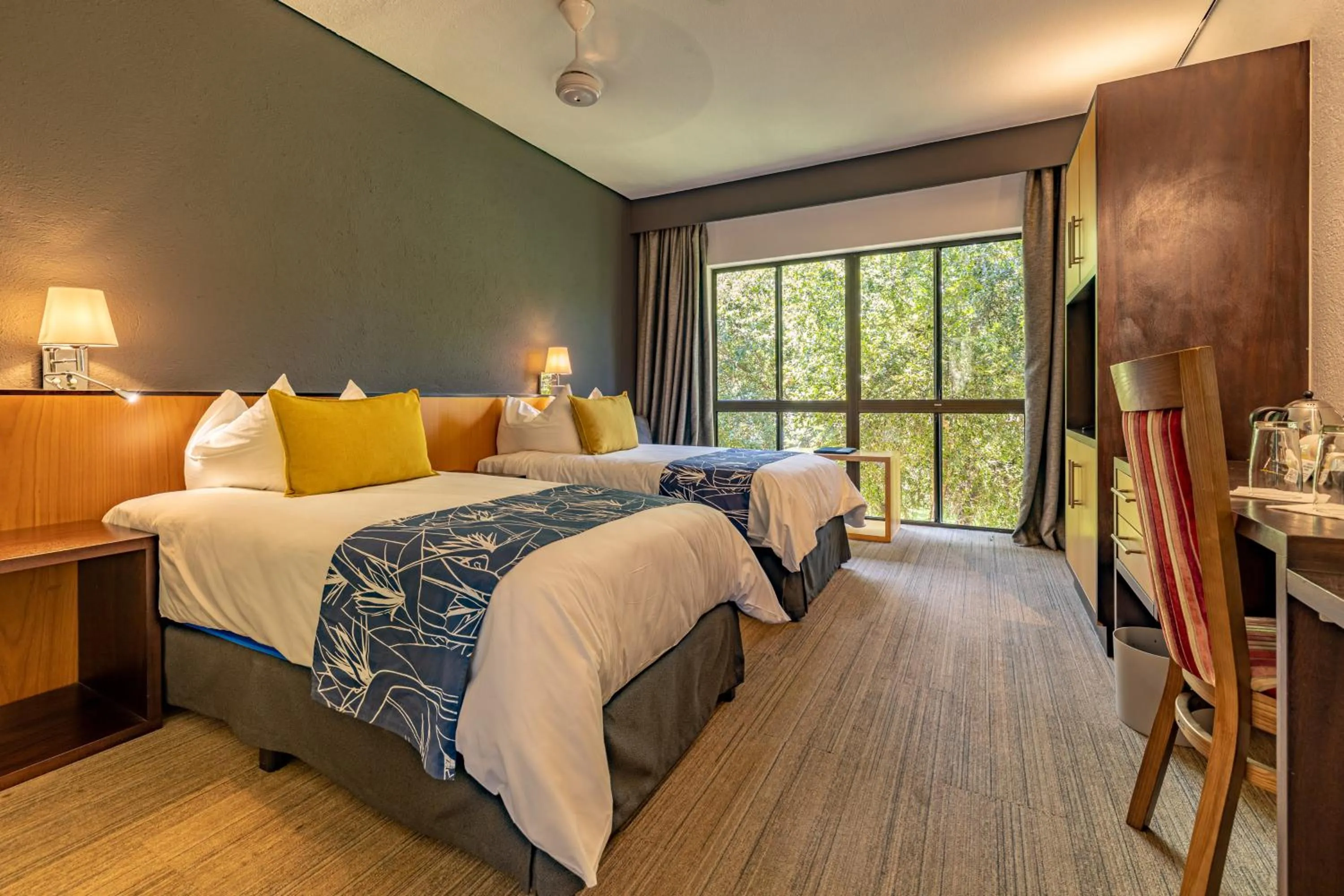 Photo of the whole room, Bed in Sanbonani Hotel