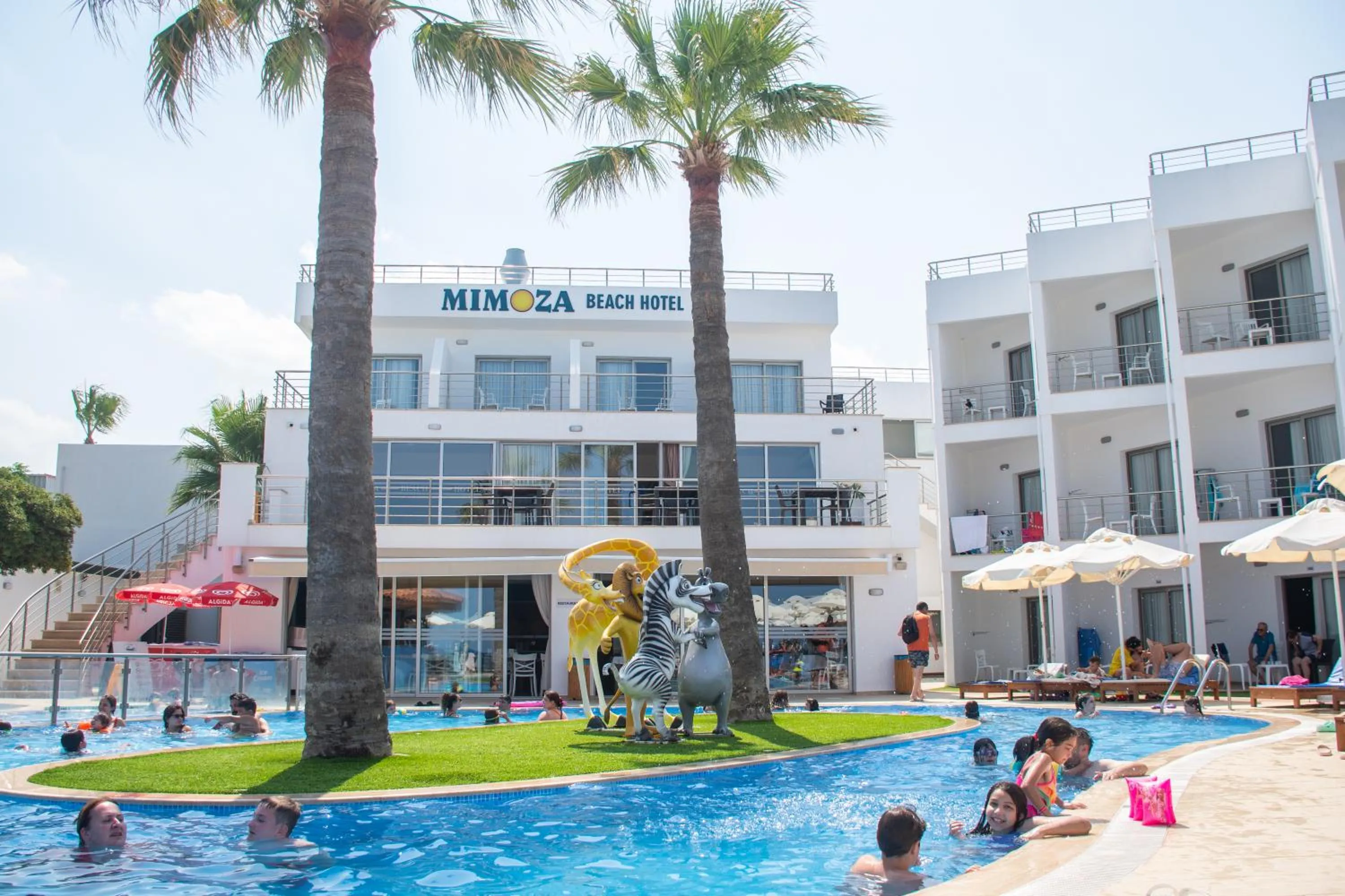 Mimoza Beach Hotel