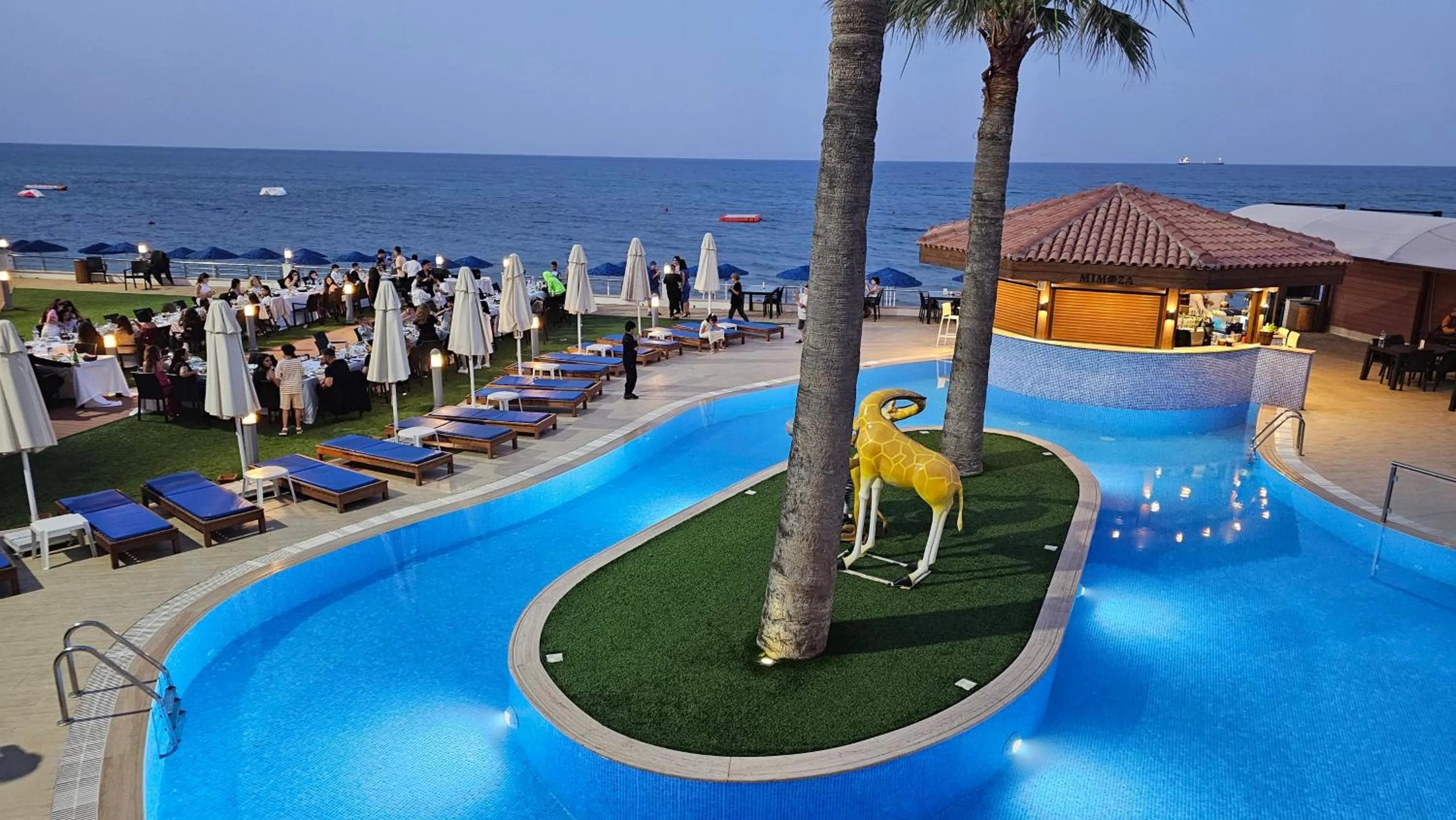 Mimoza Beach Hotel
