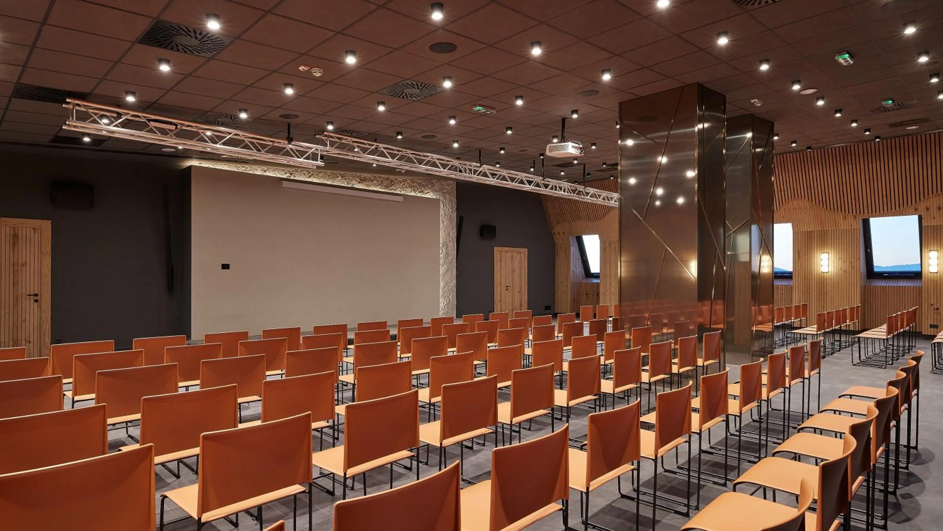 Meeting/conference room in Bor Hotel by Karisma