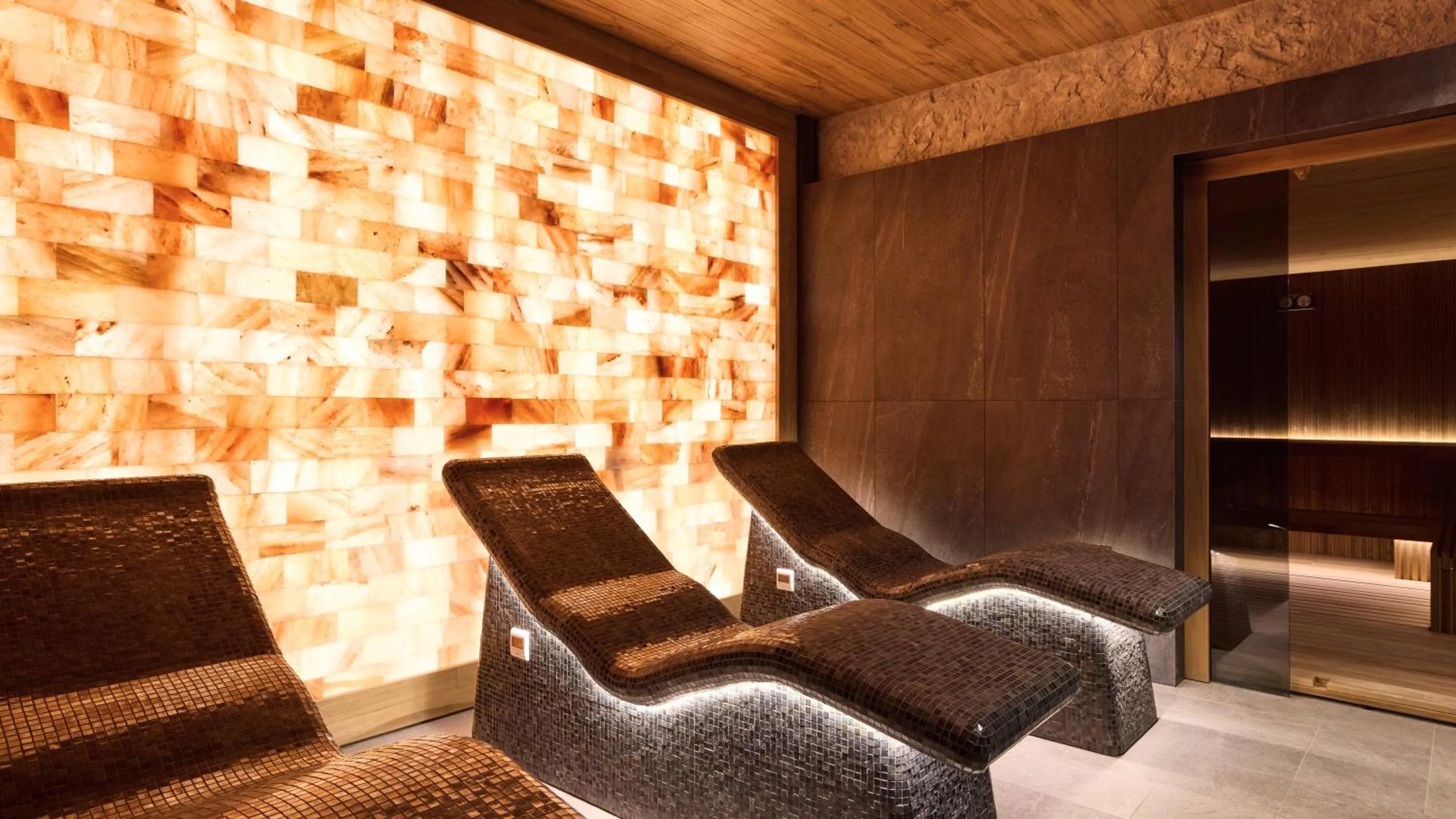 Spa and wellness centre/facilities in Bor Hotel by Karisma