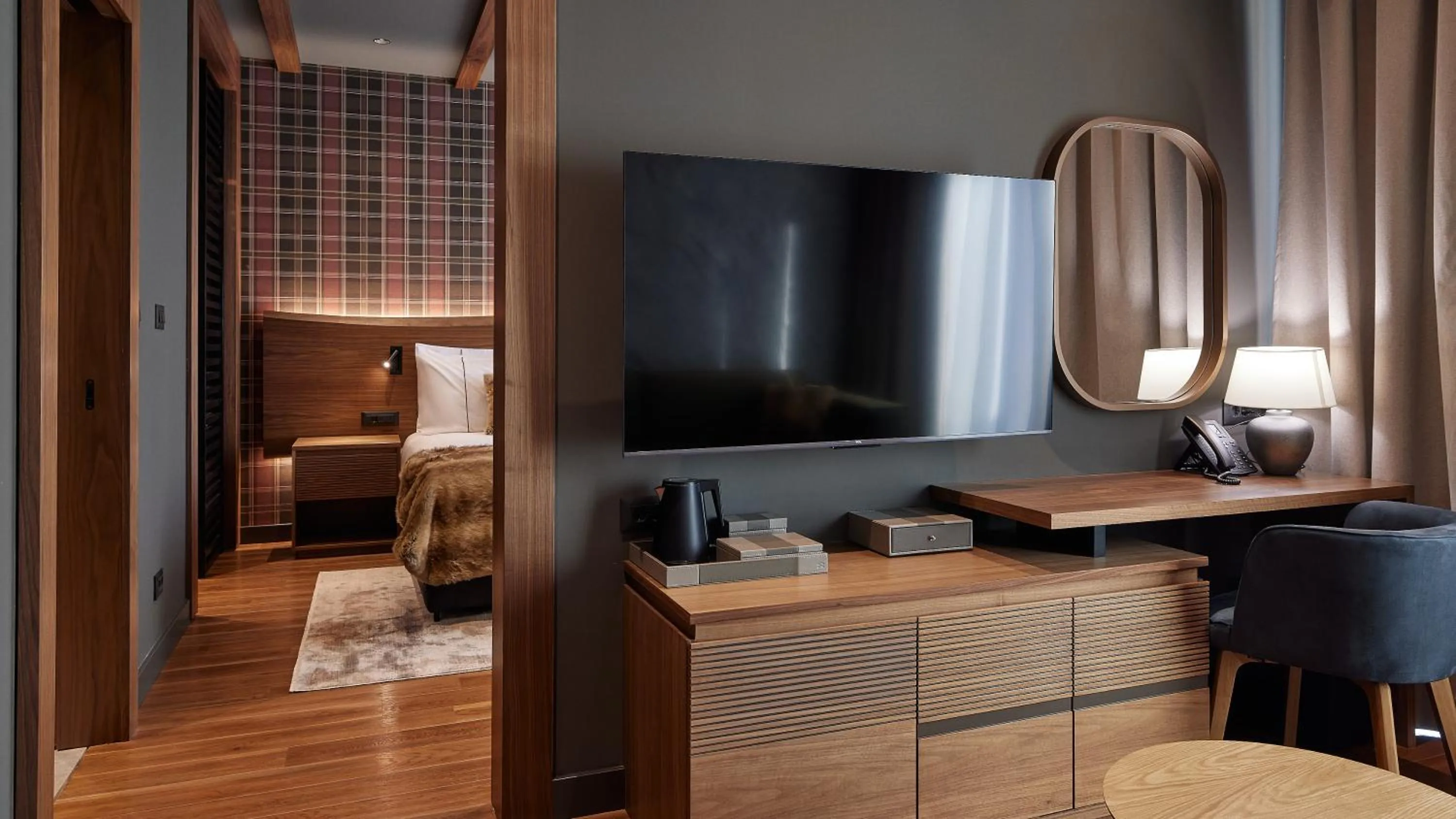 Luxury King room With Large Terrace in Bor Hotel by Karisma