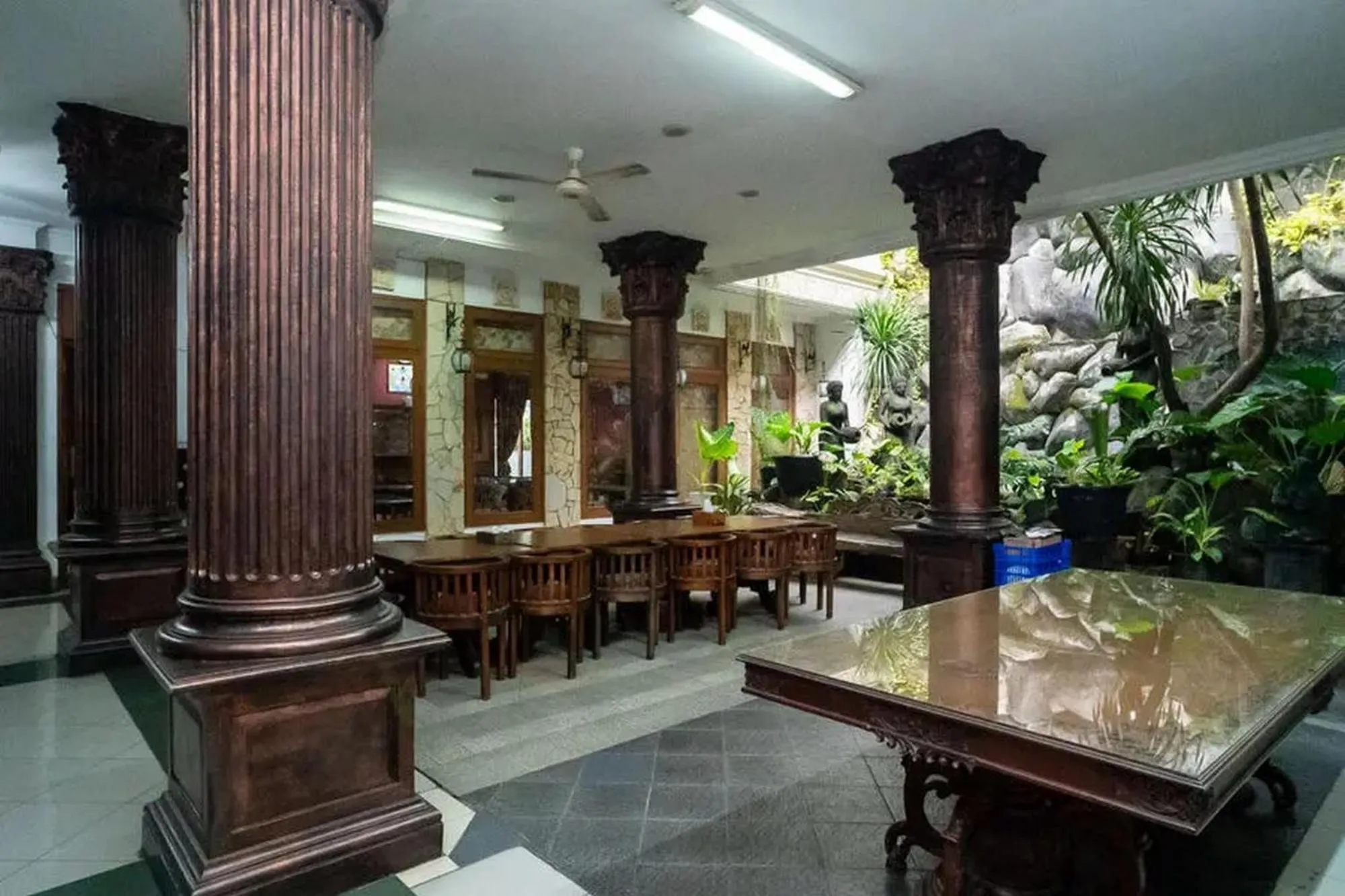 Property building in Puri Saras Bintaro Syariah Mitra RedDoorz