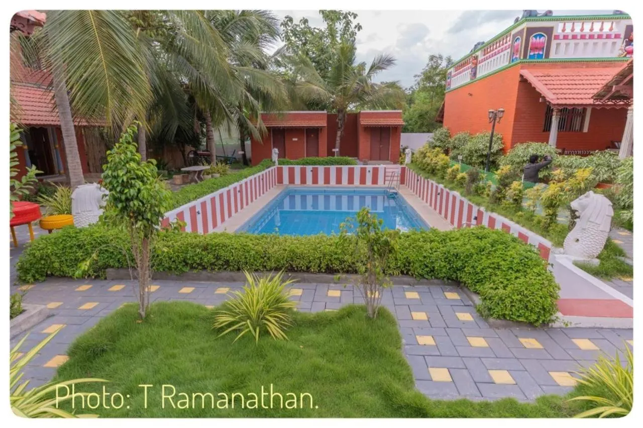 Swimming pool in CHETTINAD HERITAGE WELLNESS RESORTS