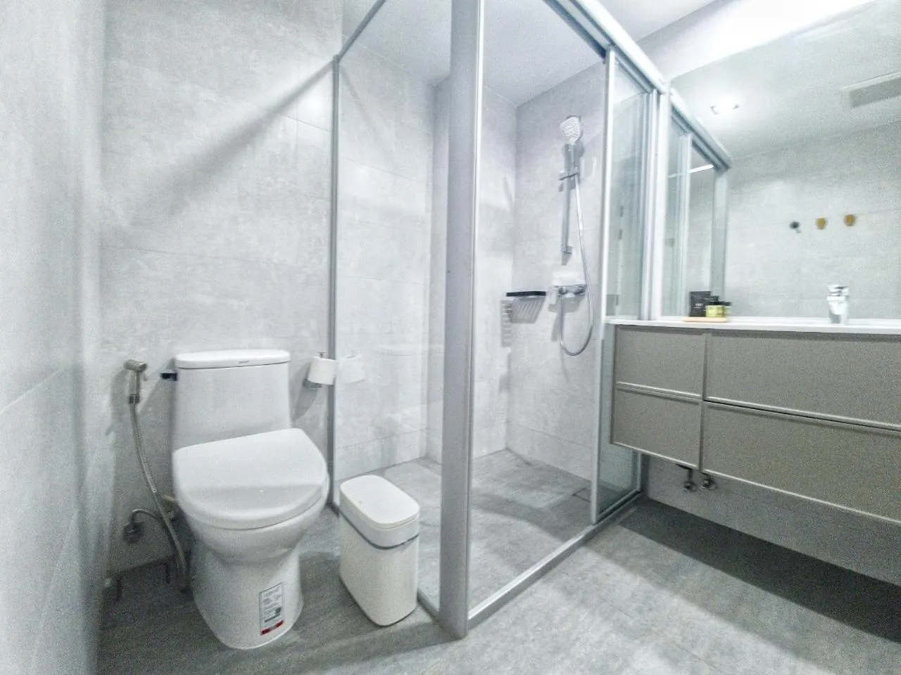 Bathroom in Tassanaplace Boutique Hotel (ฺBansuan)