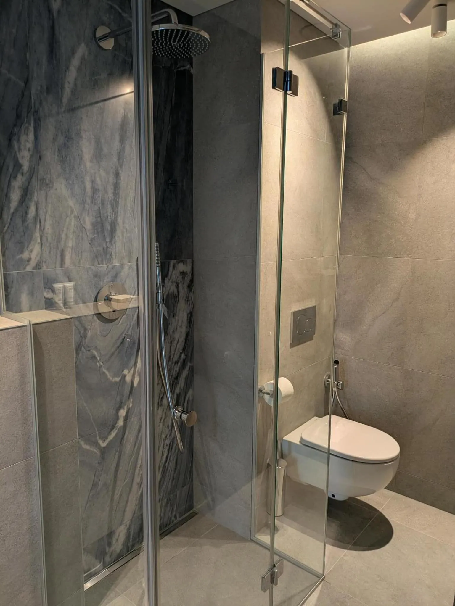 Superior Apartment with City View in Resume apartments