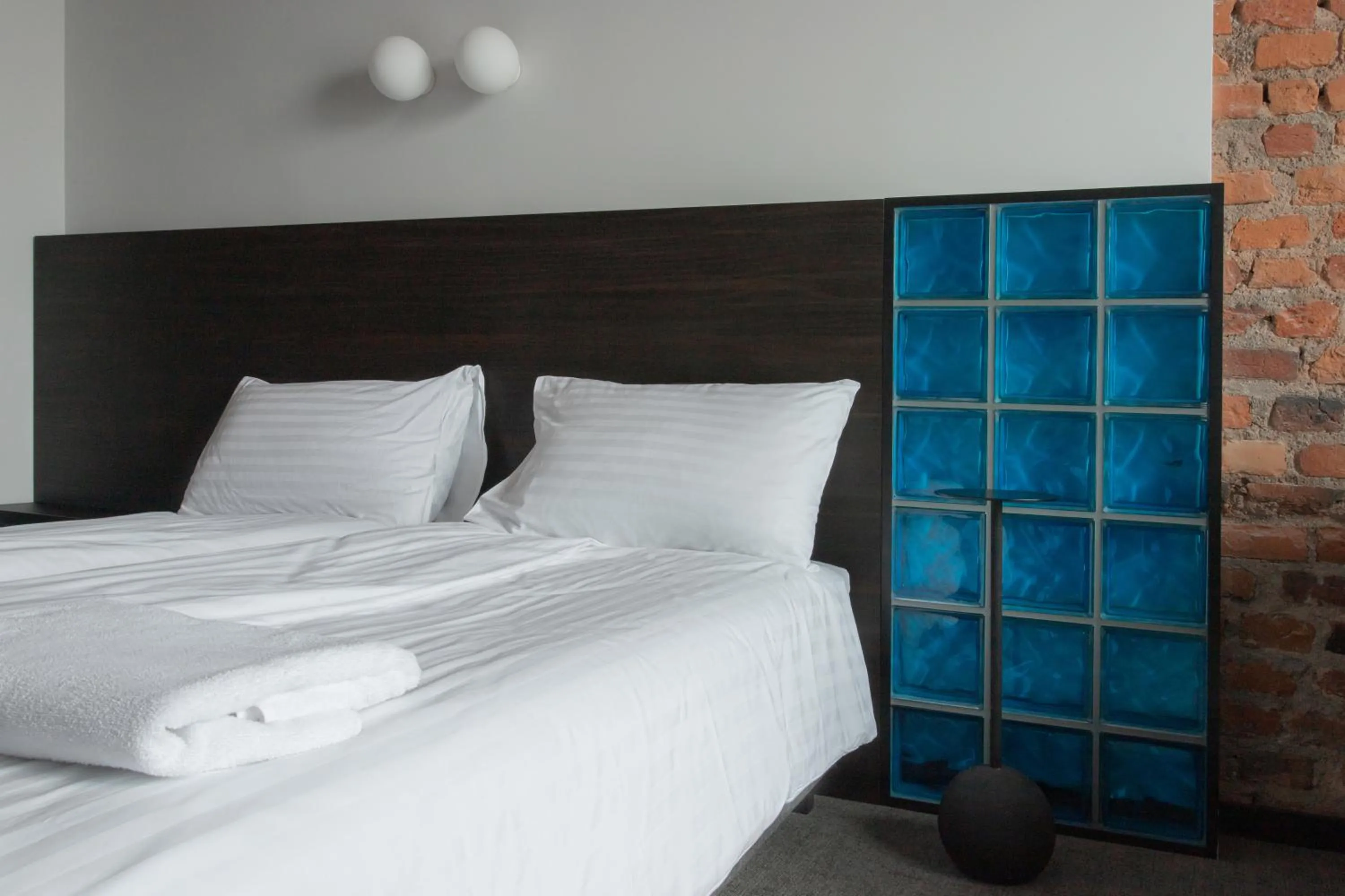 Bed in Resume apartments