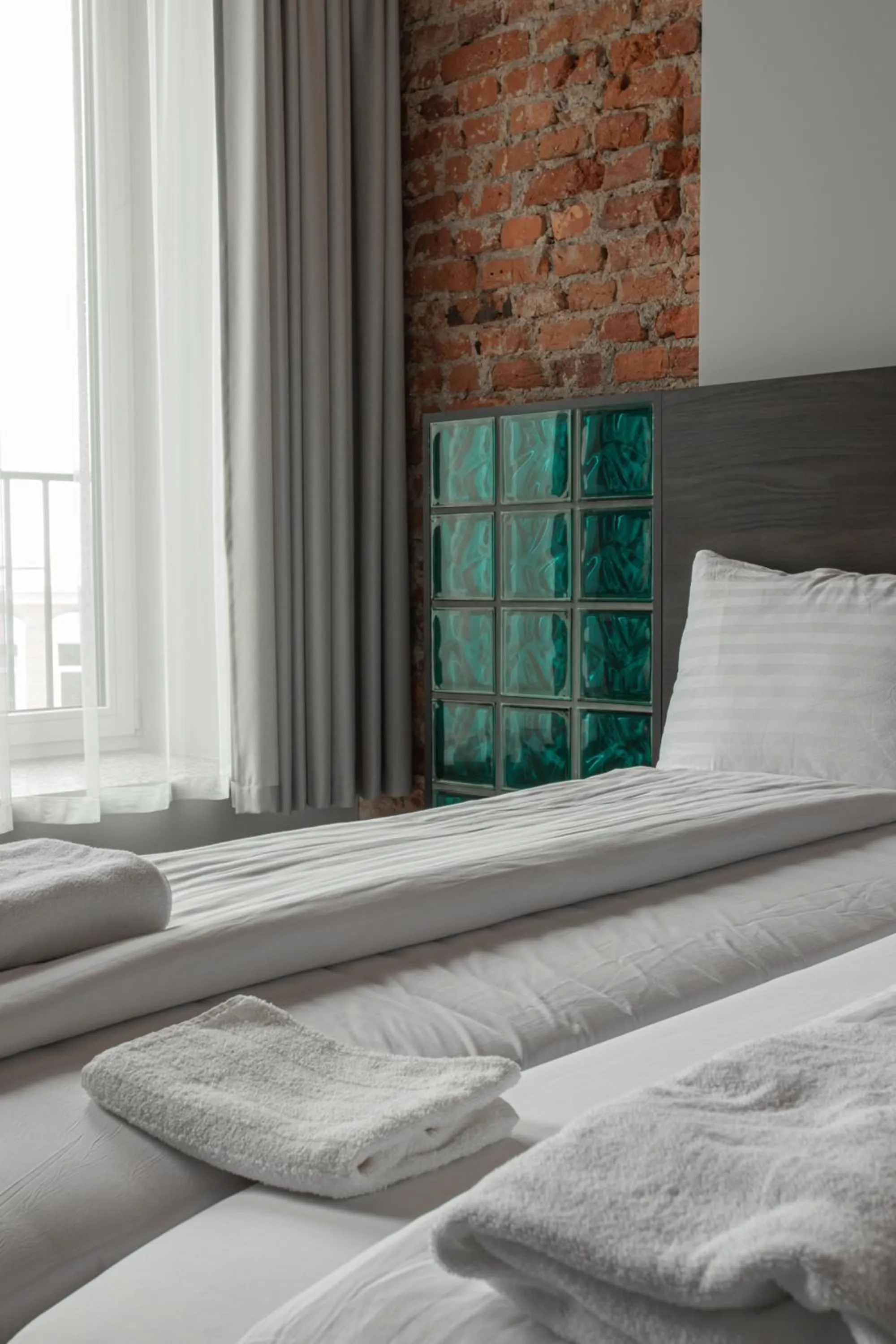 Bed in Resume apartments