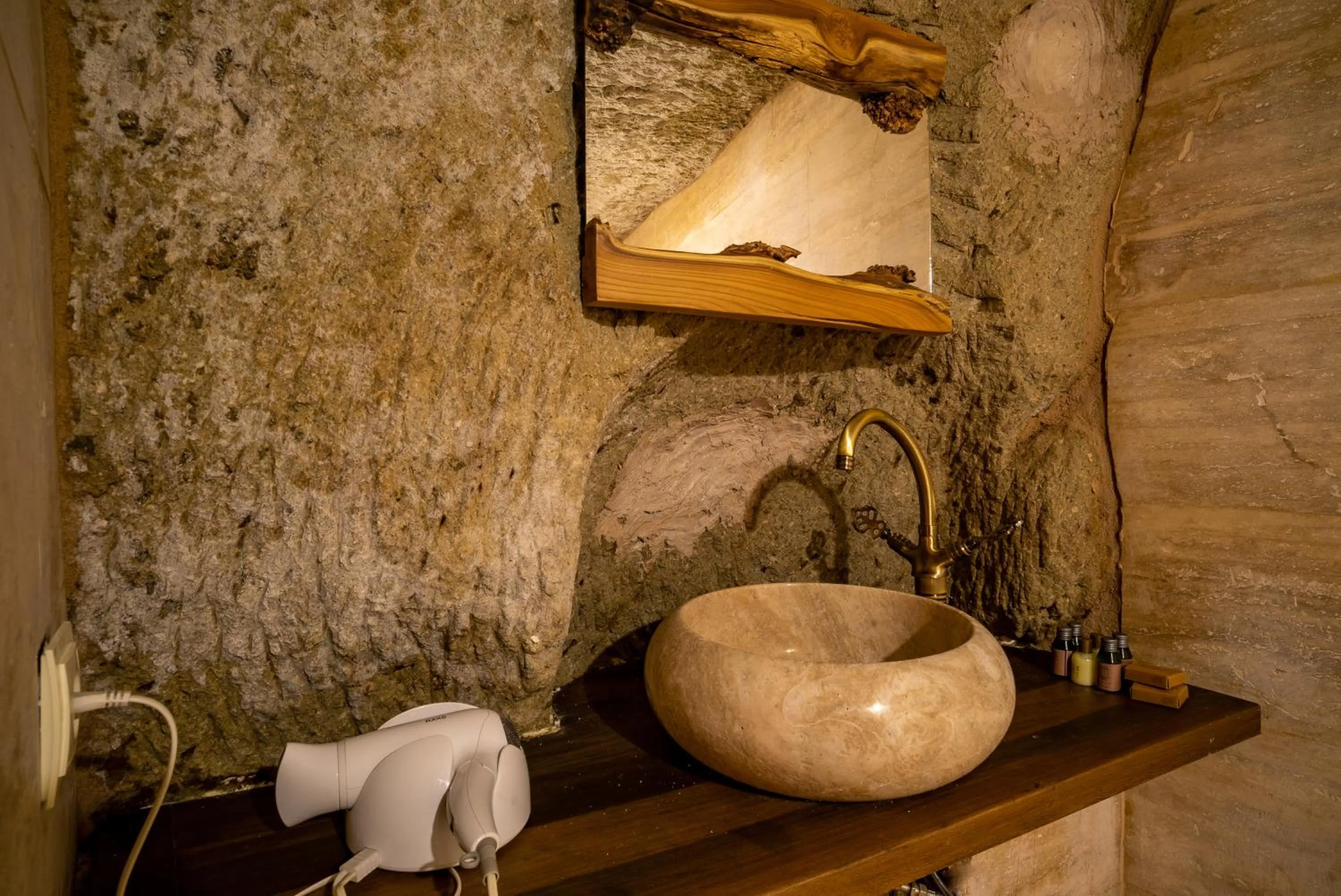 Bathroom in Cappadocia Snora Cave