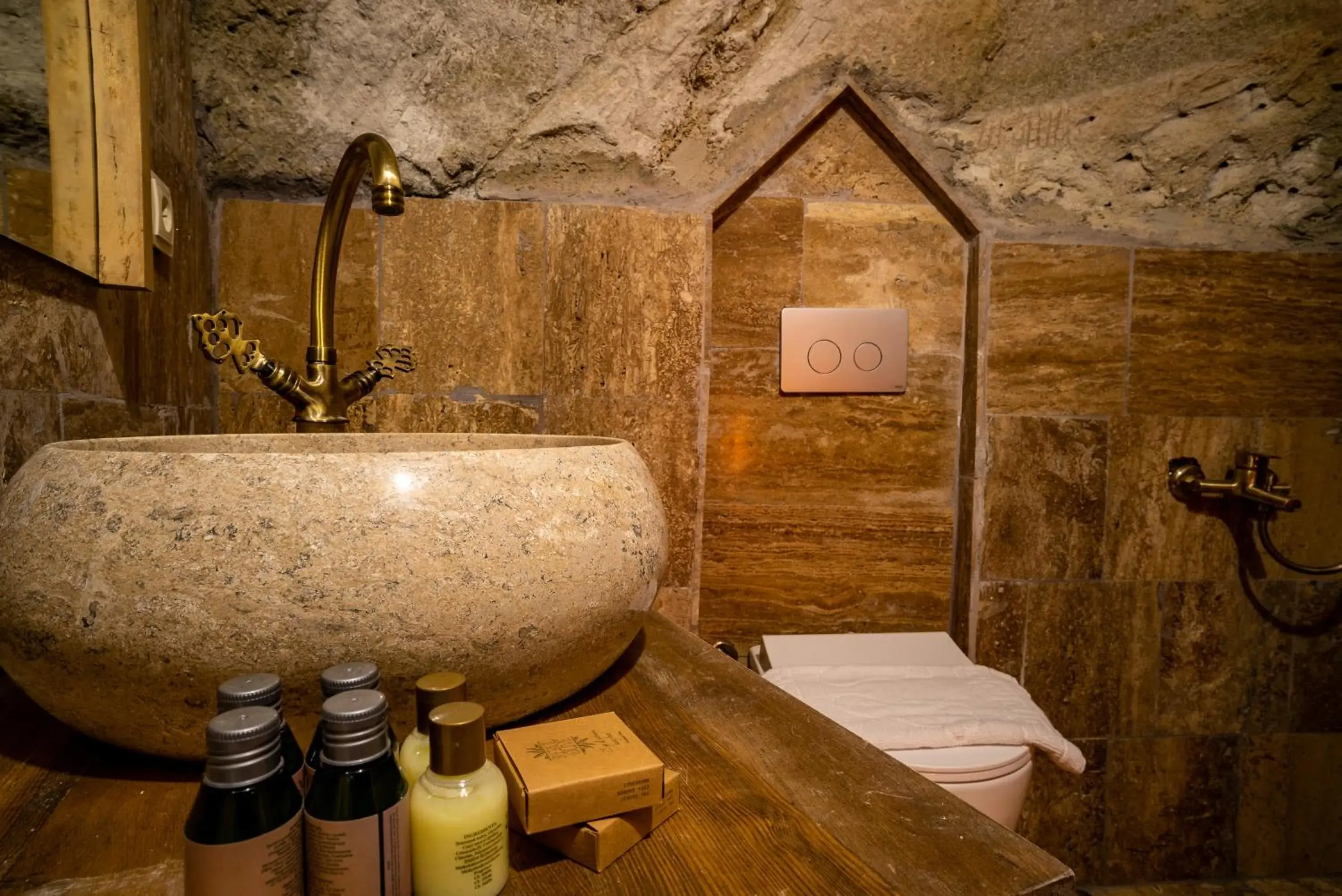 Double Room with Private Bathroom in Cappadocia Snora Cave Double Room with Private Bathroom in Cappadocia Snora Cave