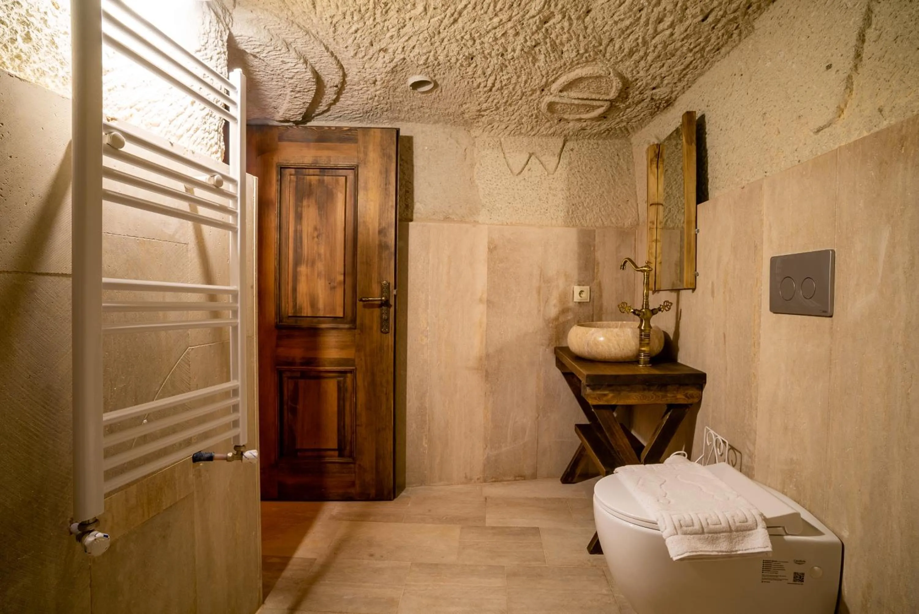 Bathroom in Cappadocia Snora Cave