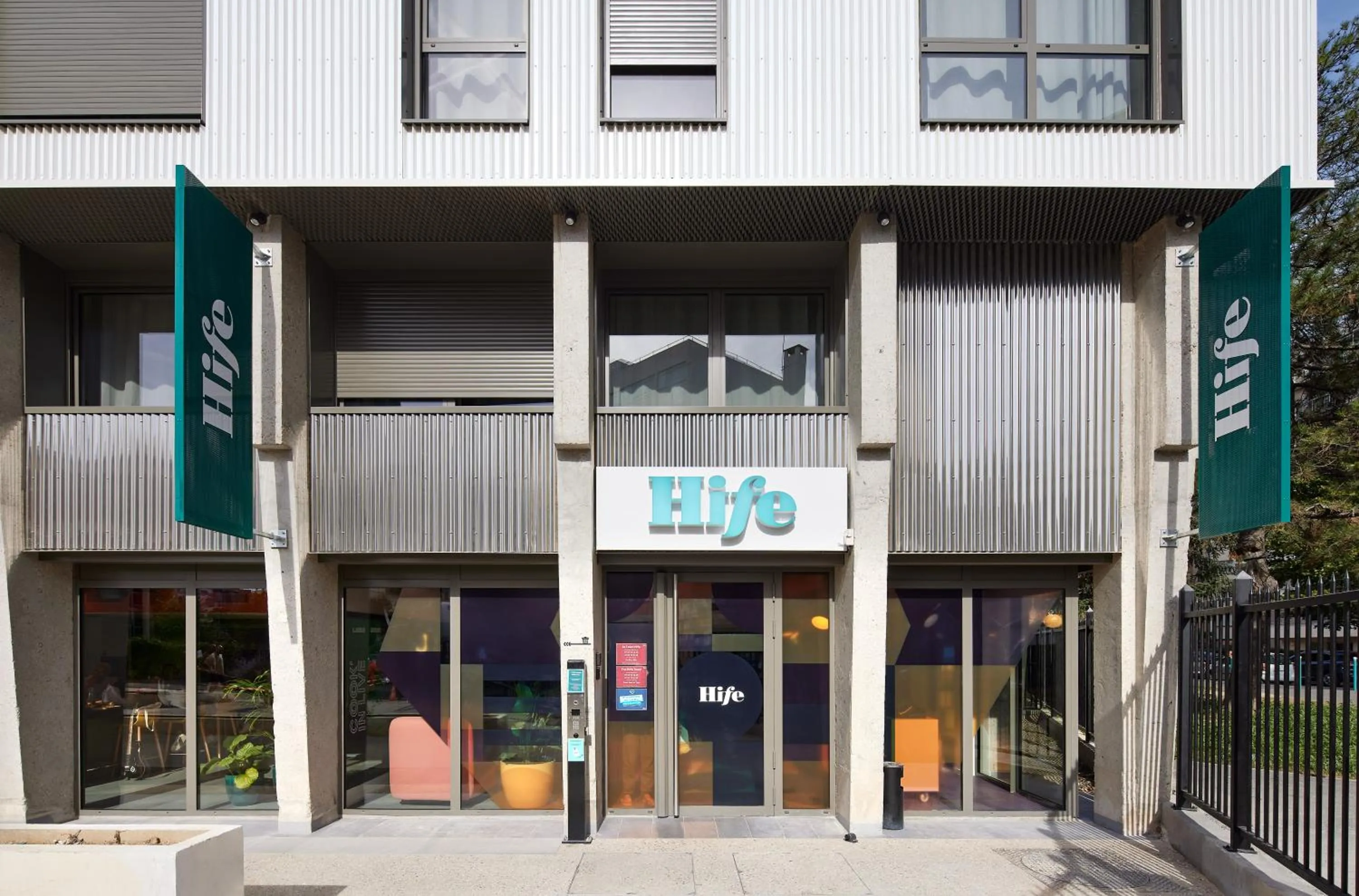 Property building in Hife Gentilly Paris Sud Porte d'Italie