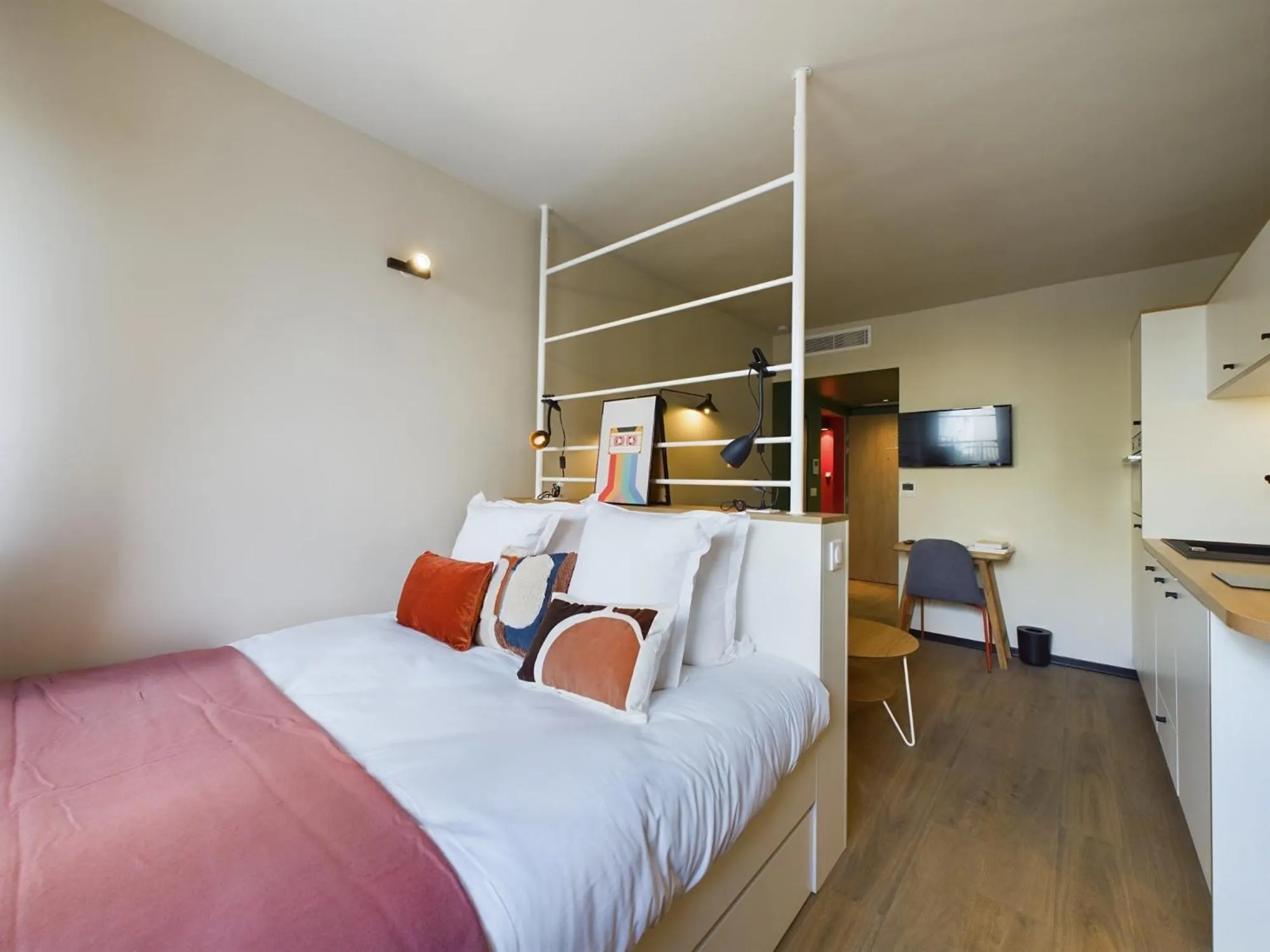 Bedroom, Bed in Hife Gentilly Paris Sud Porte d'Italie