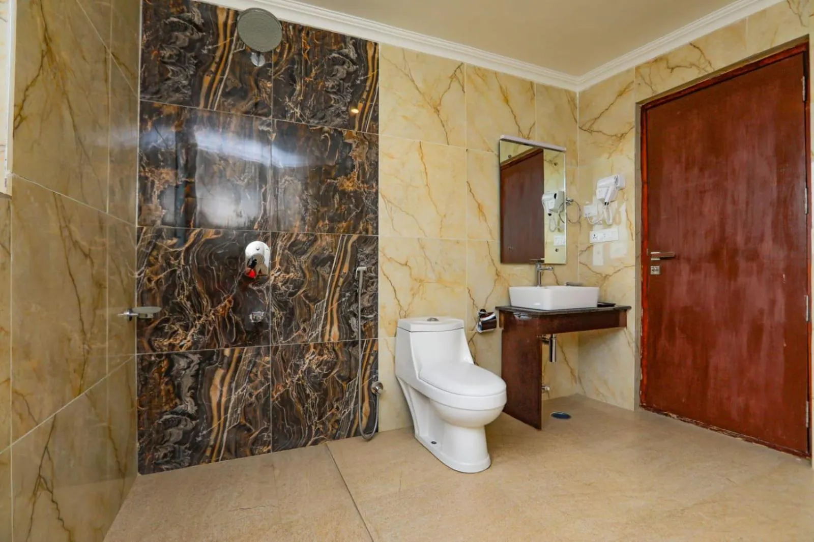 Shower in Hotel Sky Desert - Leh Ladakh UT