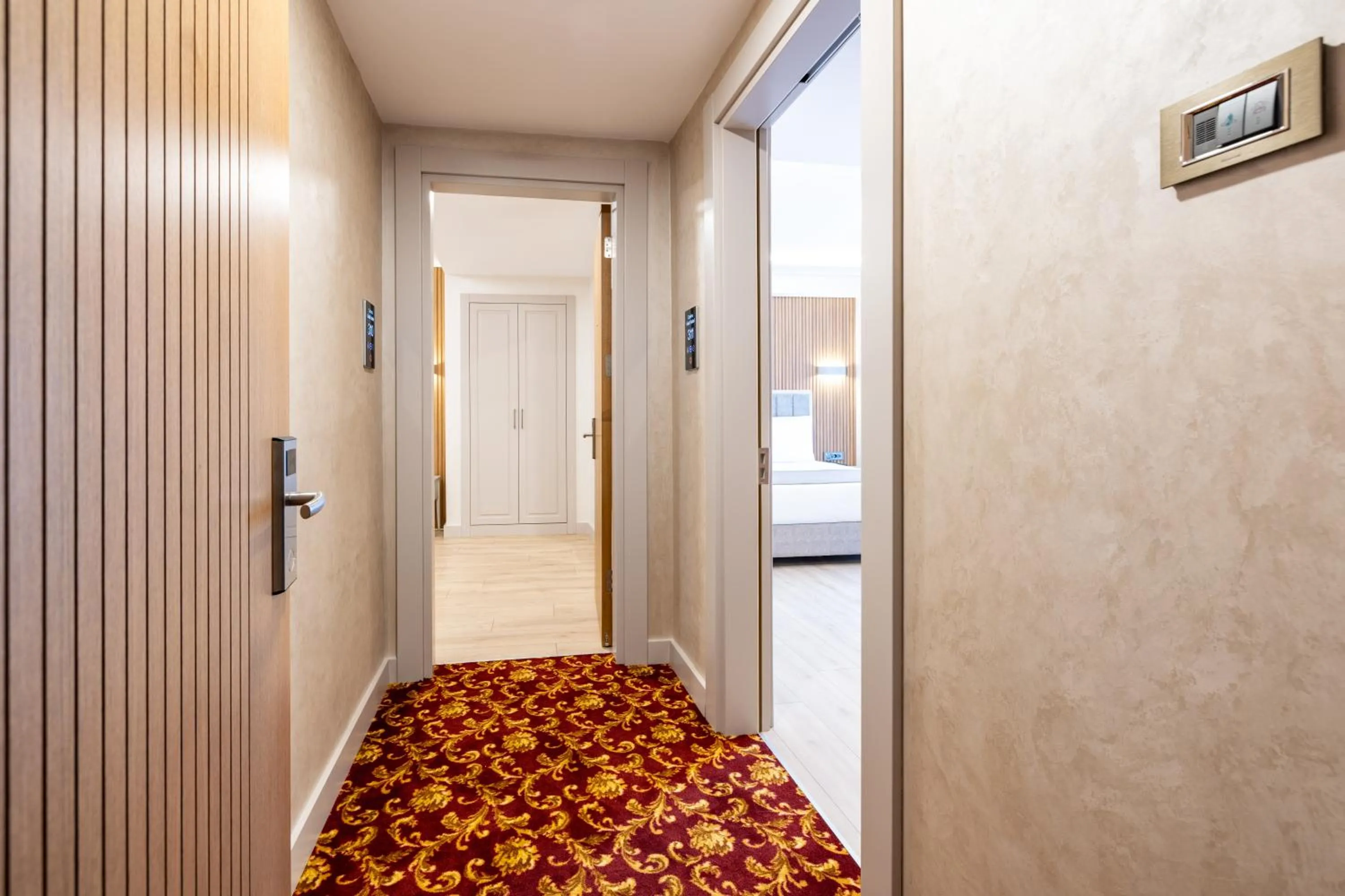 Bed in Carina Gold Hotel And Restaurant