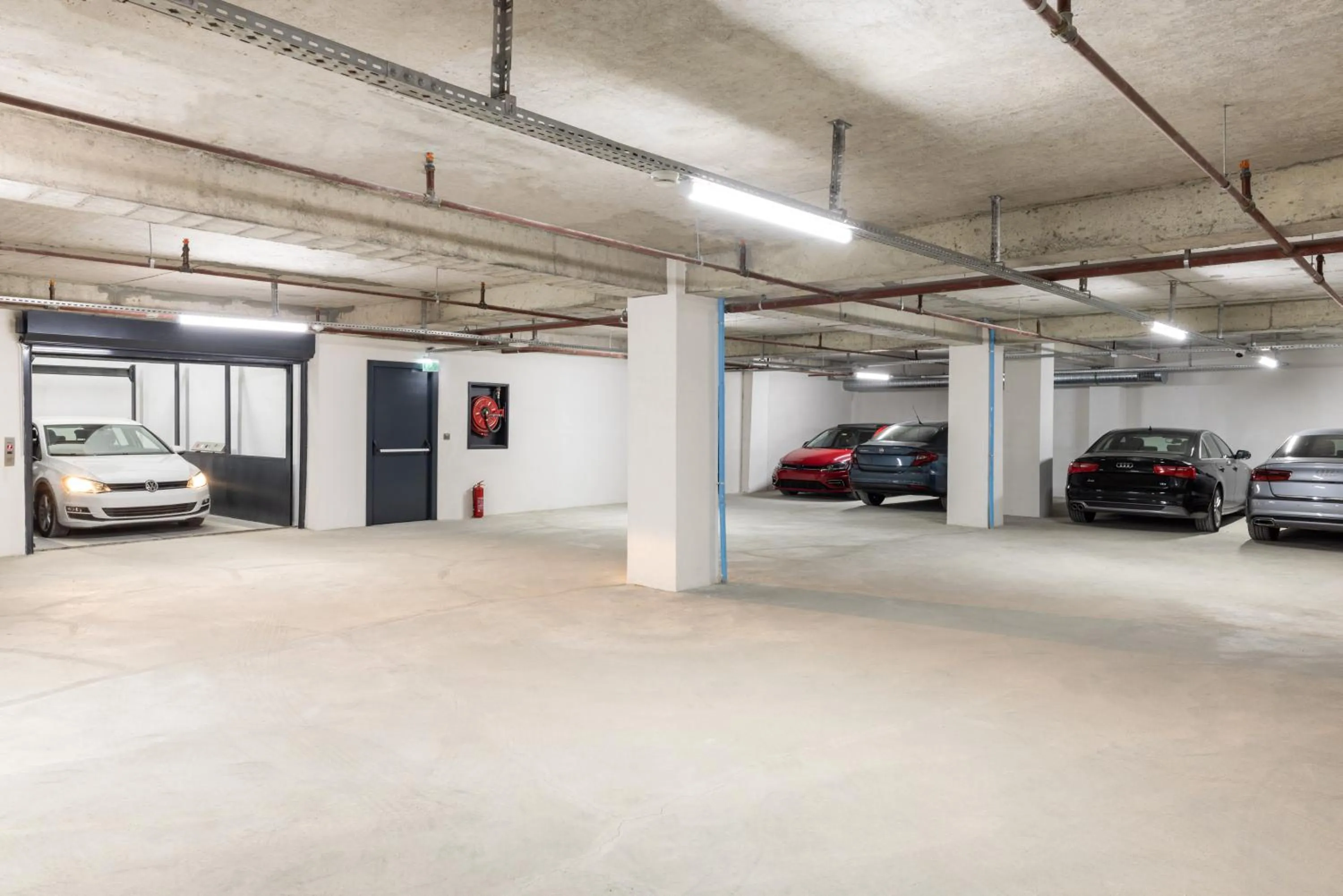 Parking in Carina Gold Hotel And Restaurant