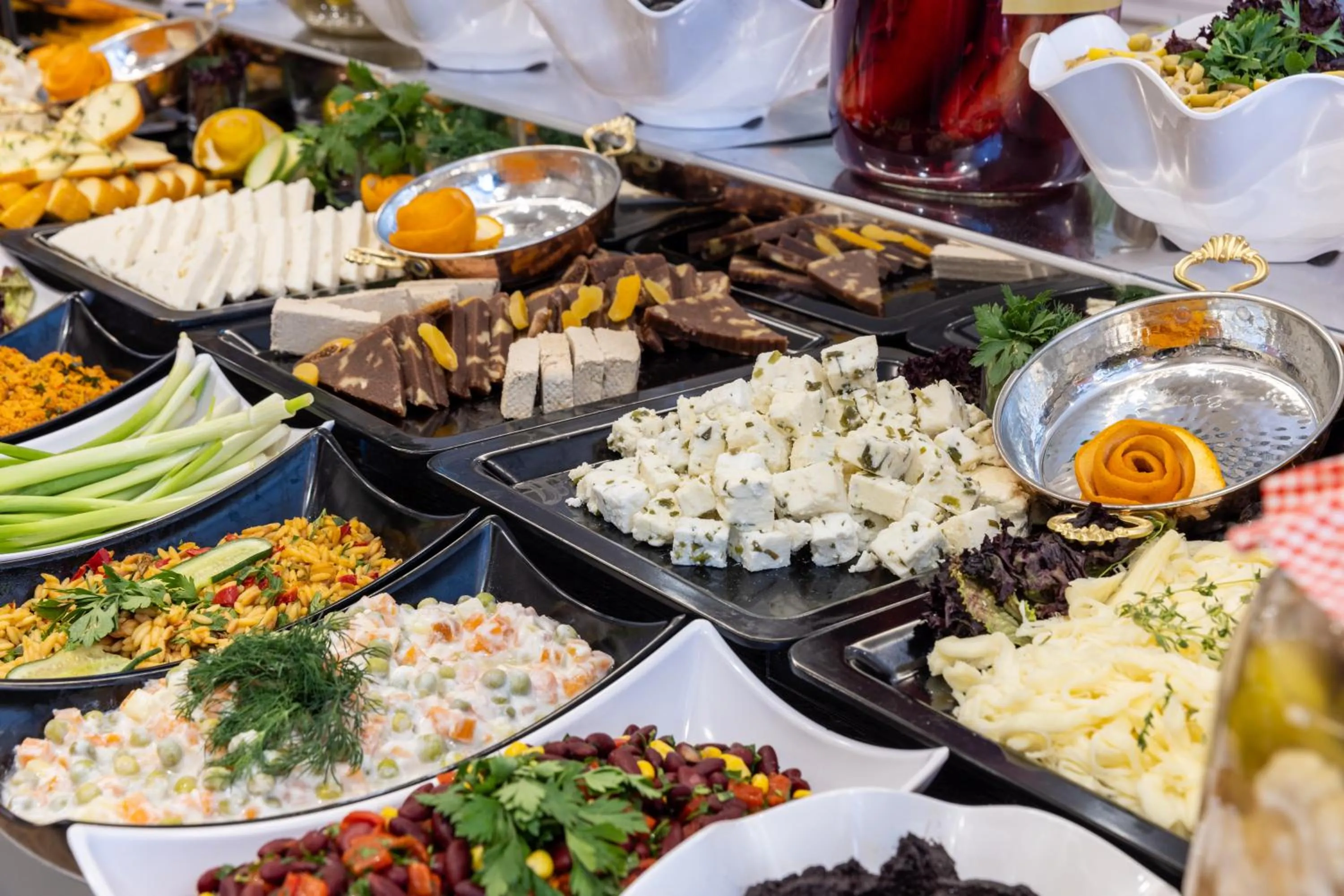 Food and drinks in Carina Gold Hotel And Restaurant