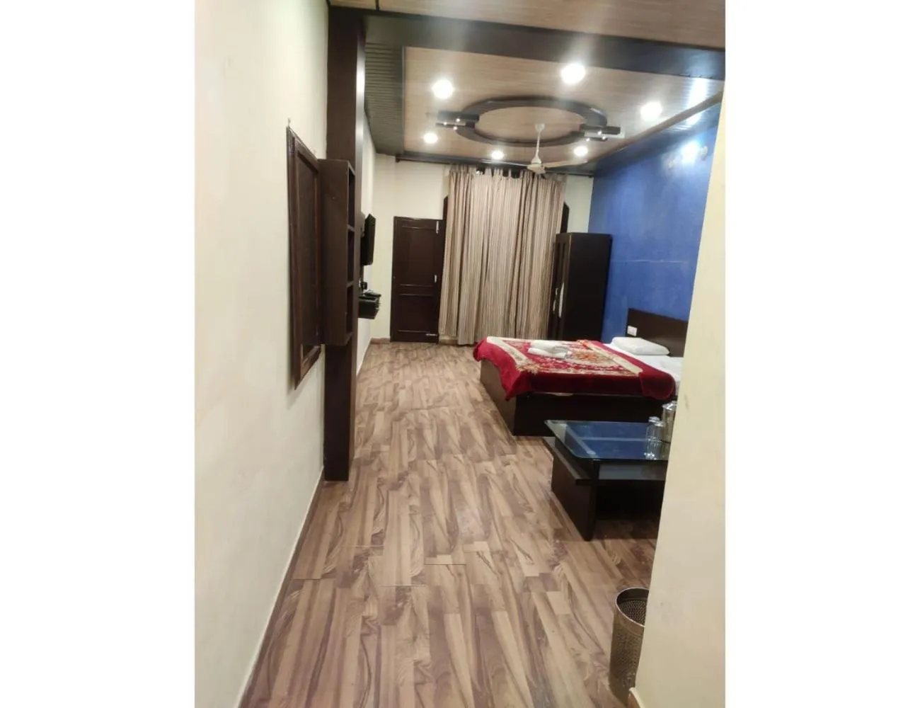 Bed in Shining Star Resort, Khajjiar