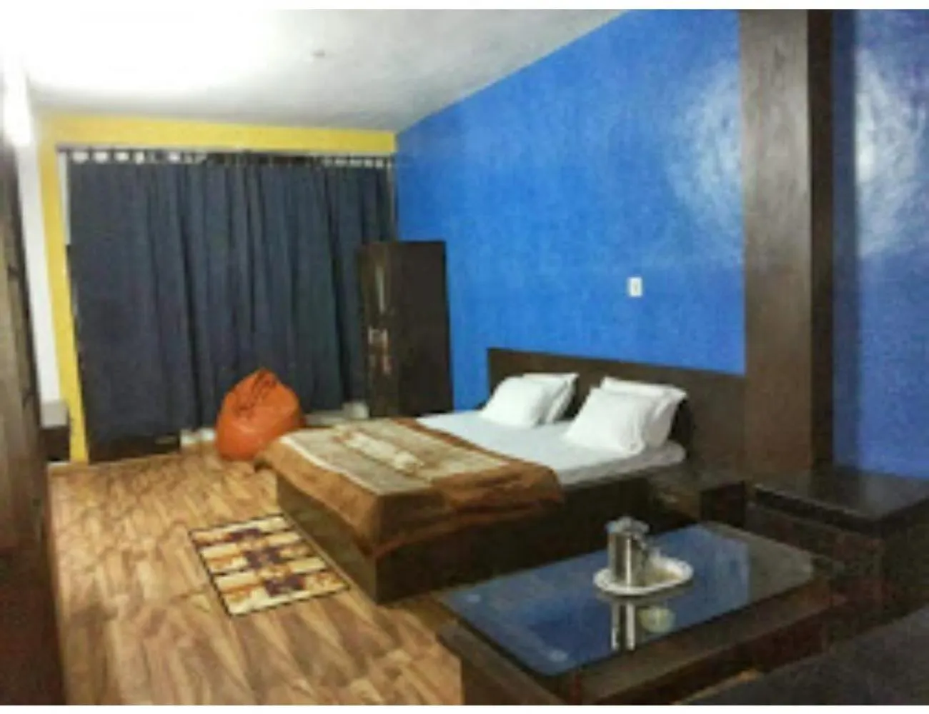 Bed in Shining Star Resort, Khajjiar