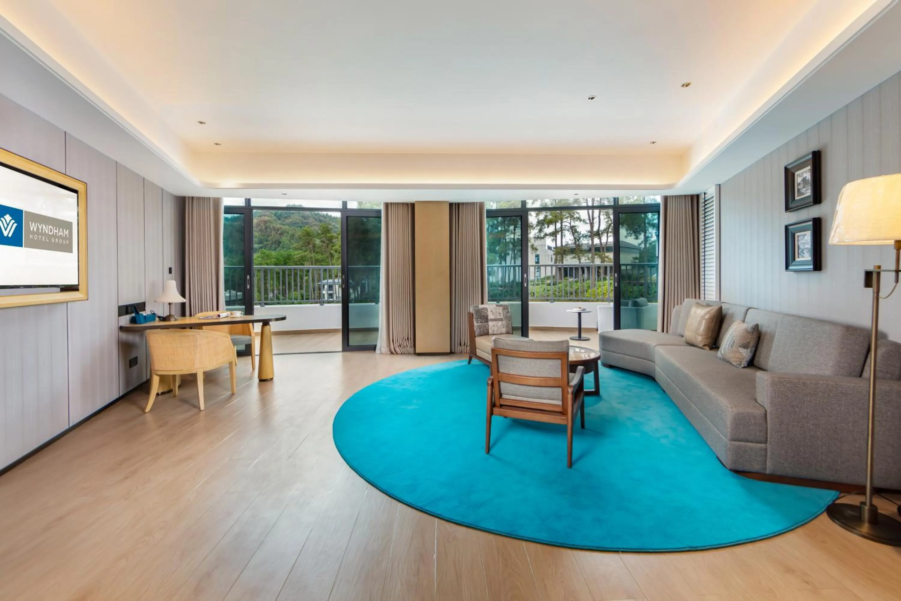 Wyndham Grand Plaza Royale Hot Springs Fenghuang